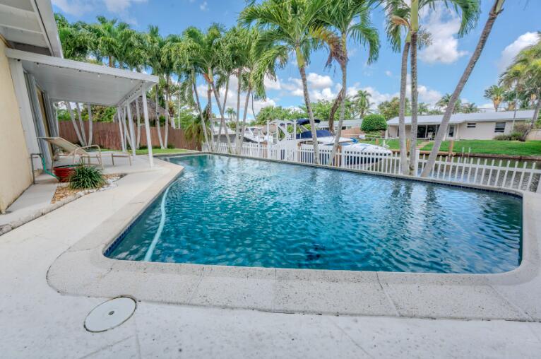 GILL ISLES - Residential