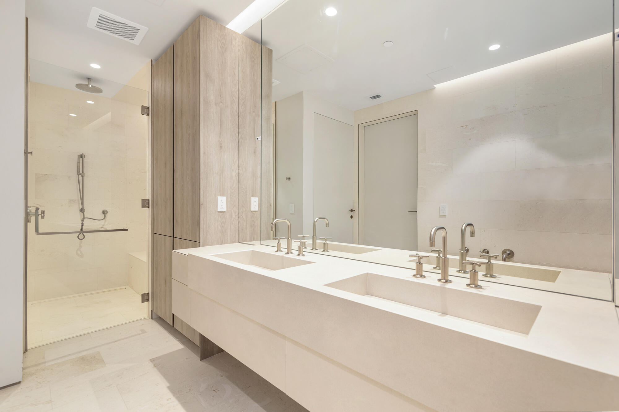 1515 FLAGLER CONDO - Residential