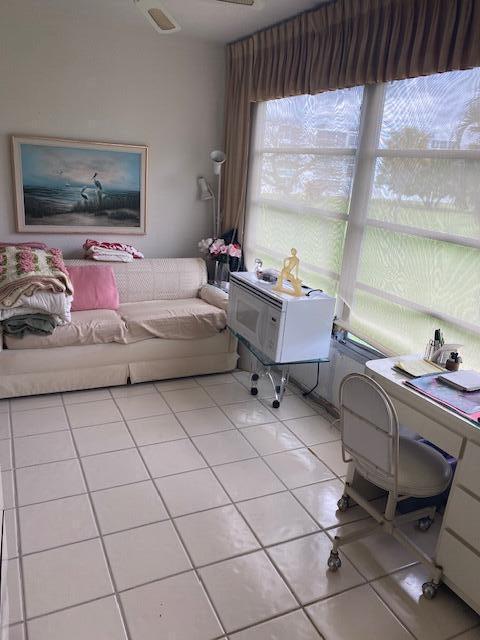 GRANTHAM F CONDO - Residential