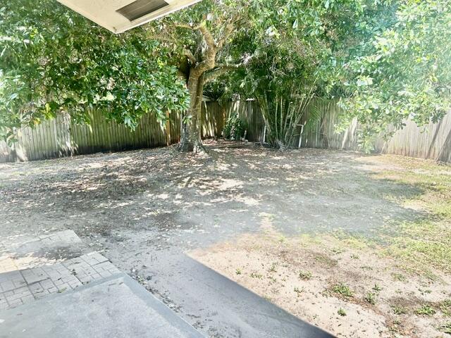 LEE ESTATES 1 - Residential
