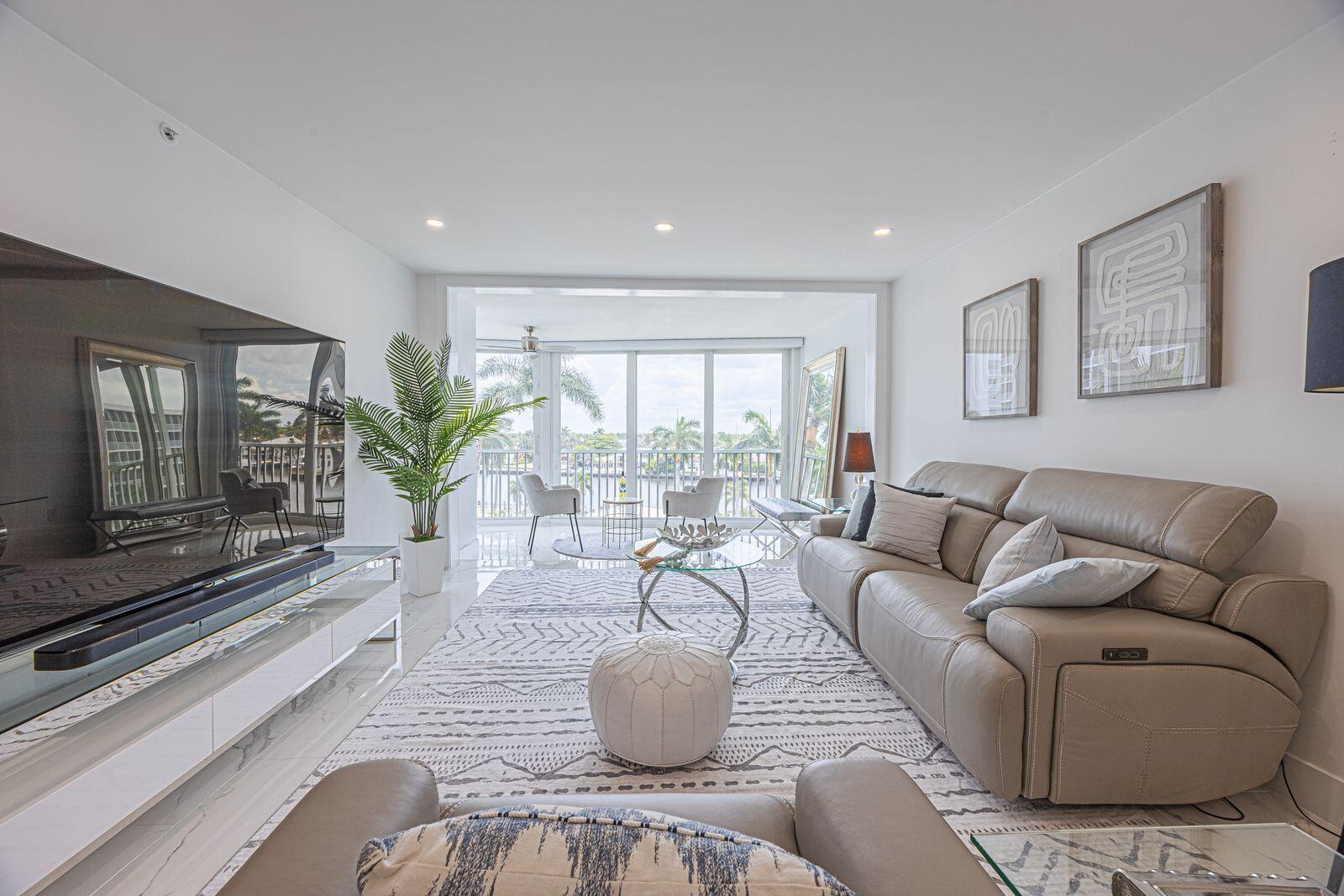 3224 S Ocean Boulevard 612b