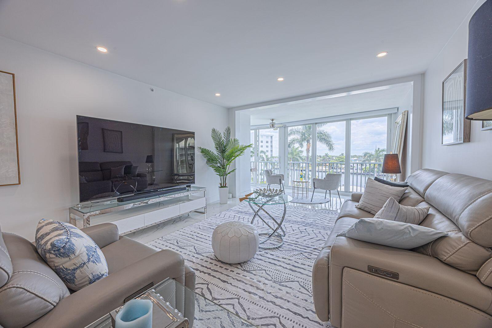 Properties | Stephanie Kaufman 3224 S Ocean Boulevard 612b
