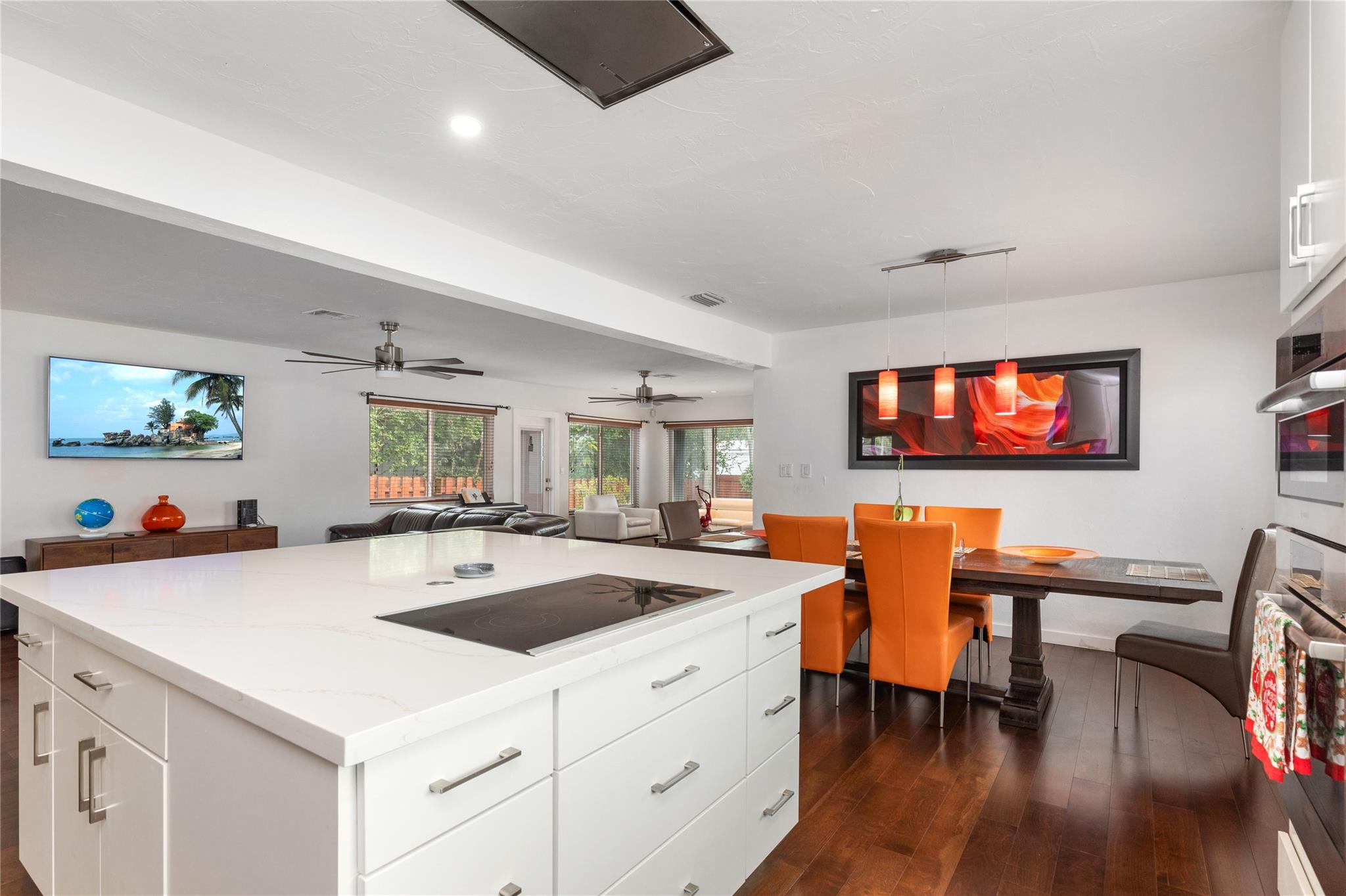 Hollywood Lakes Sec 1-32 - Residential