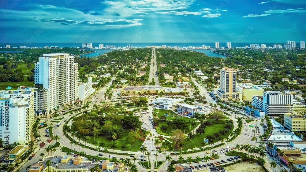 Hollywood Lakes Sec 1-32 - Residential