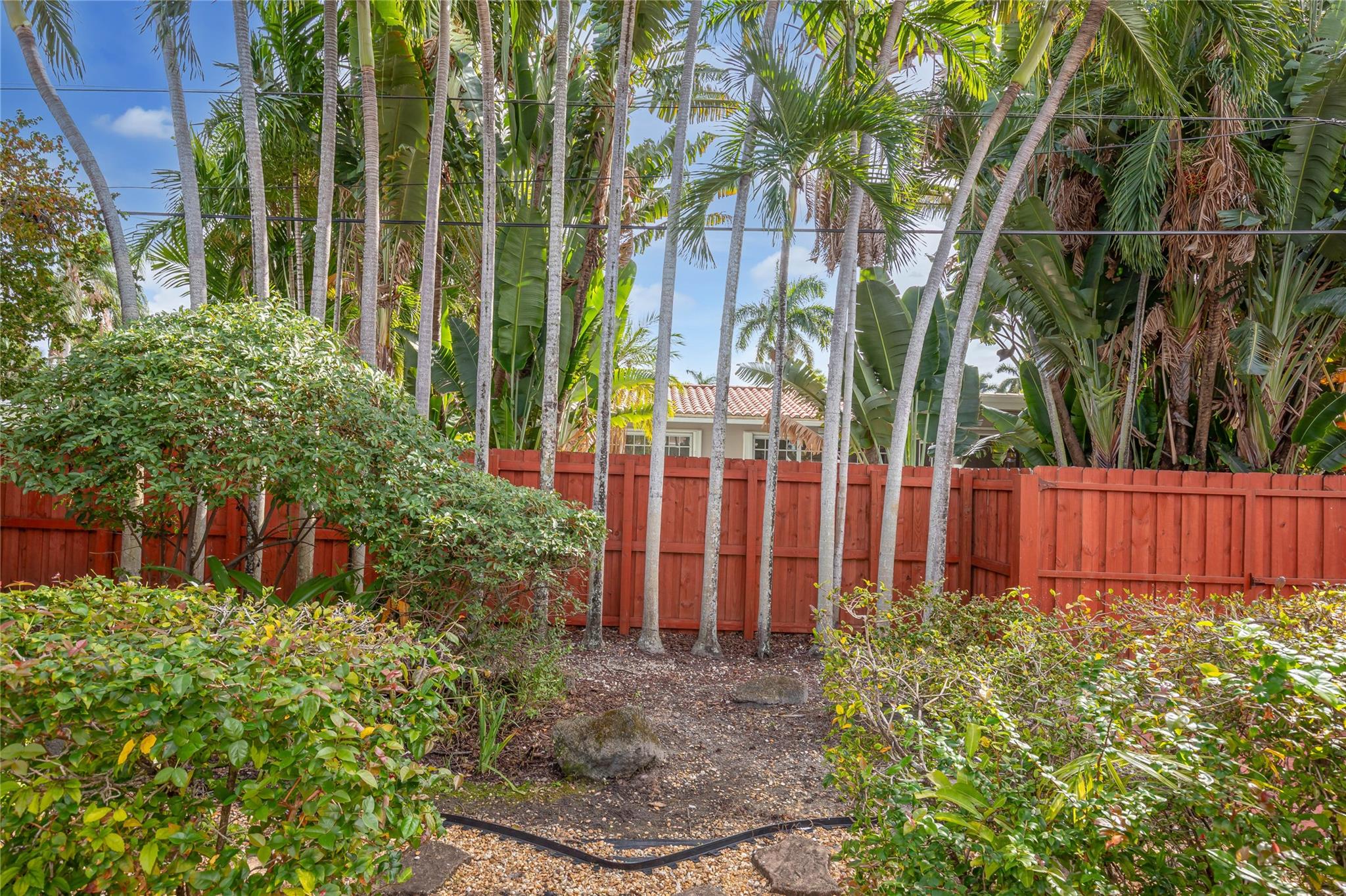 Hollywood Lakes Sec 1-32 - Residential