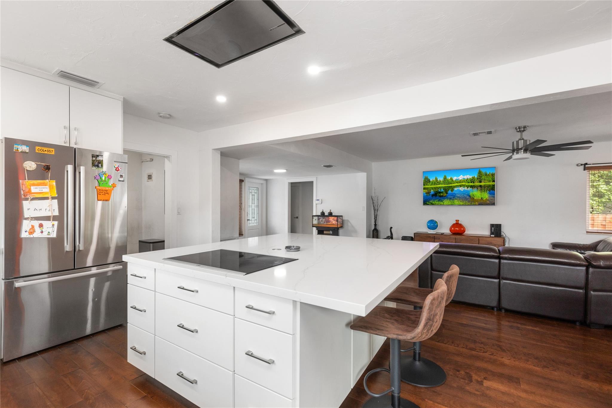 Hollywood Lakes Sec 1-32 - Residential