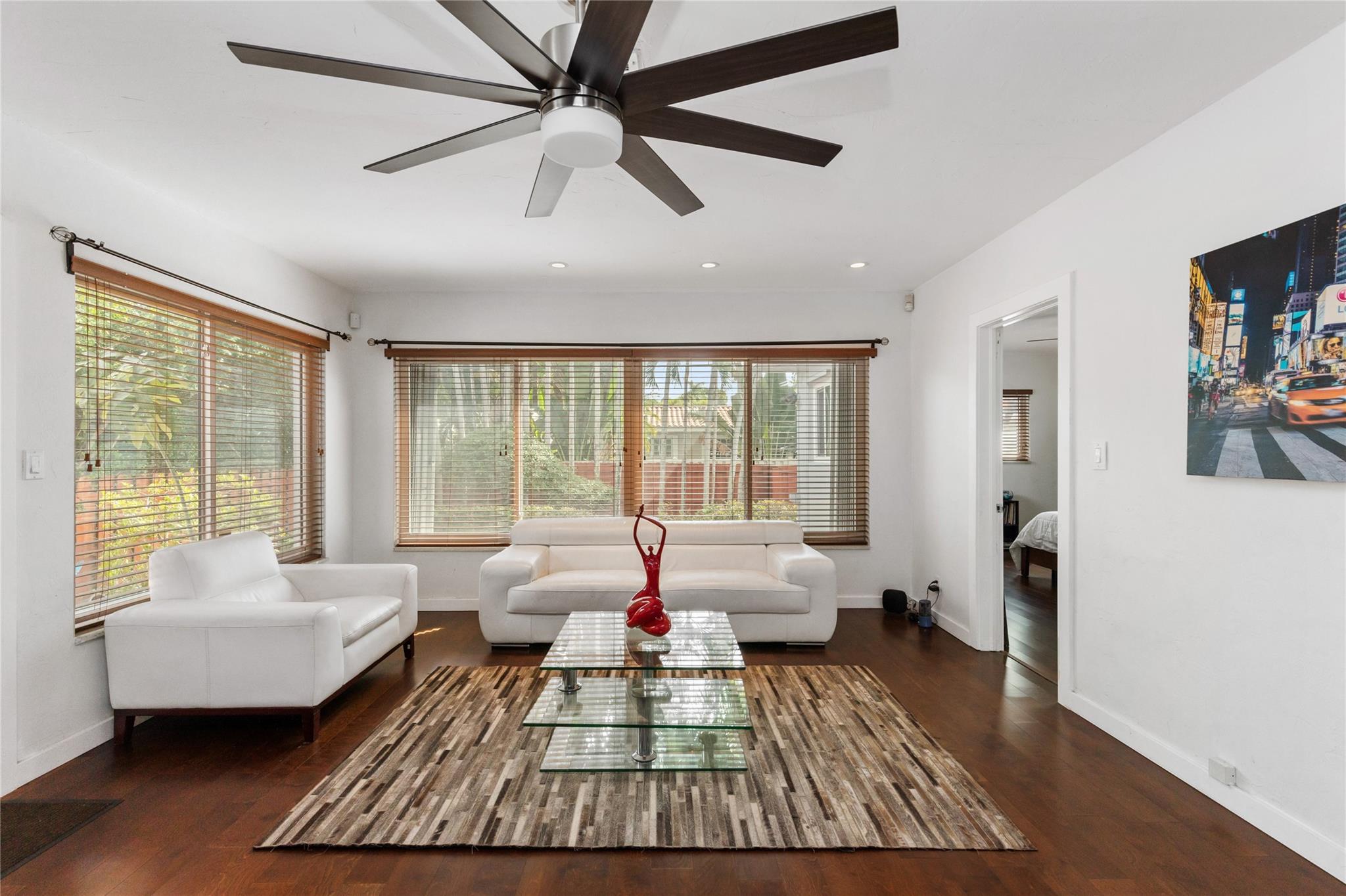 Hollywood Lakes Sec 1-32 - Residential