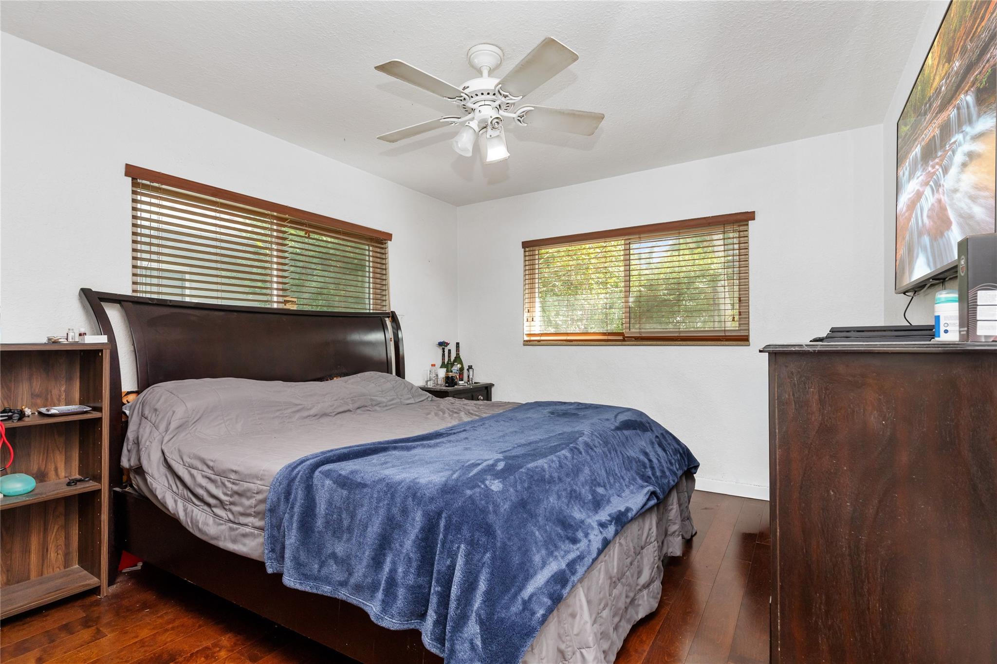 Hollywood Lakes Sec 1-32 - Residential