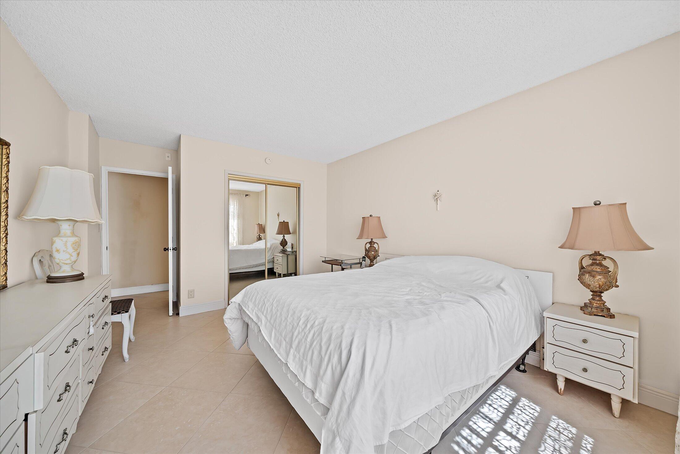 Leisure Shore - Residential