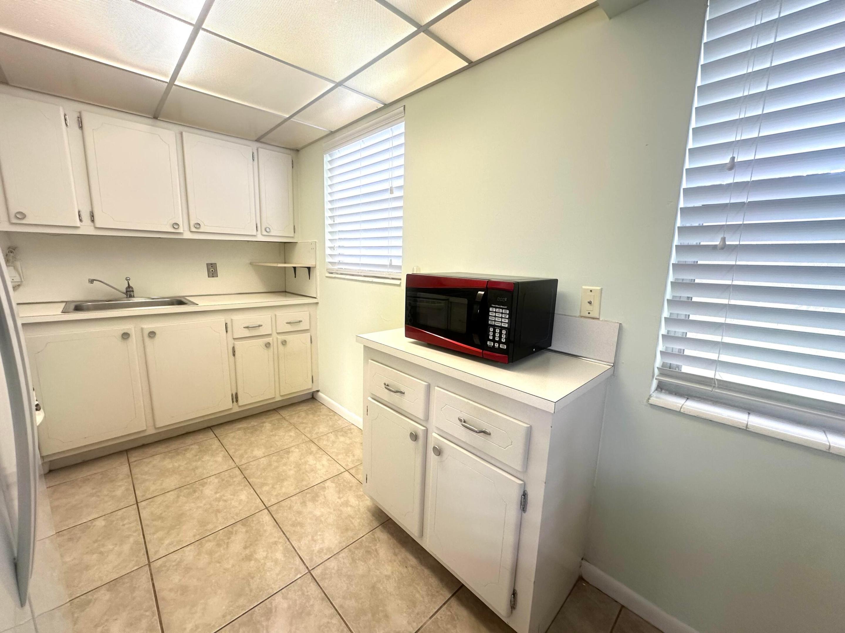 MARKHAM N CONDO - Residential