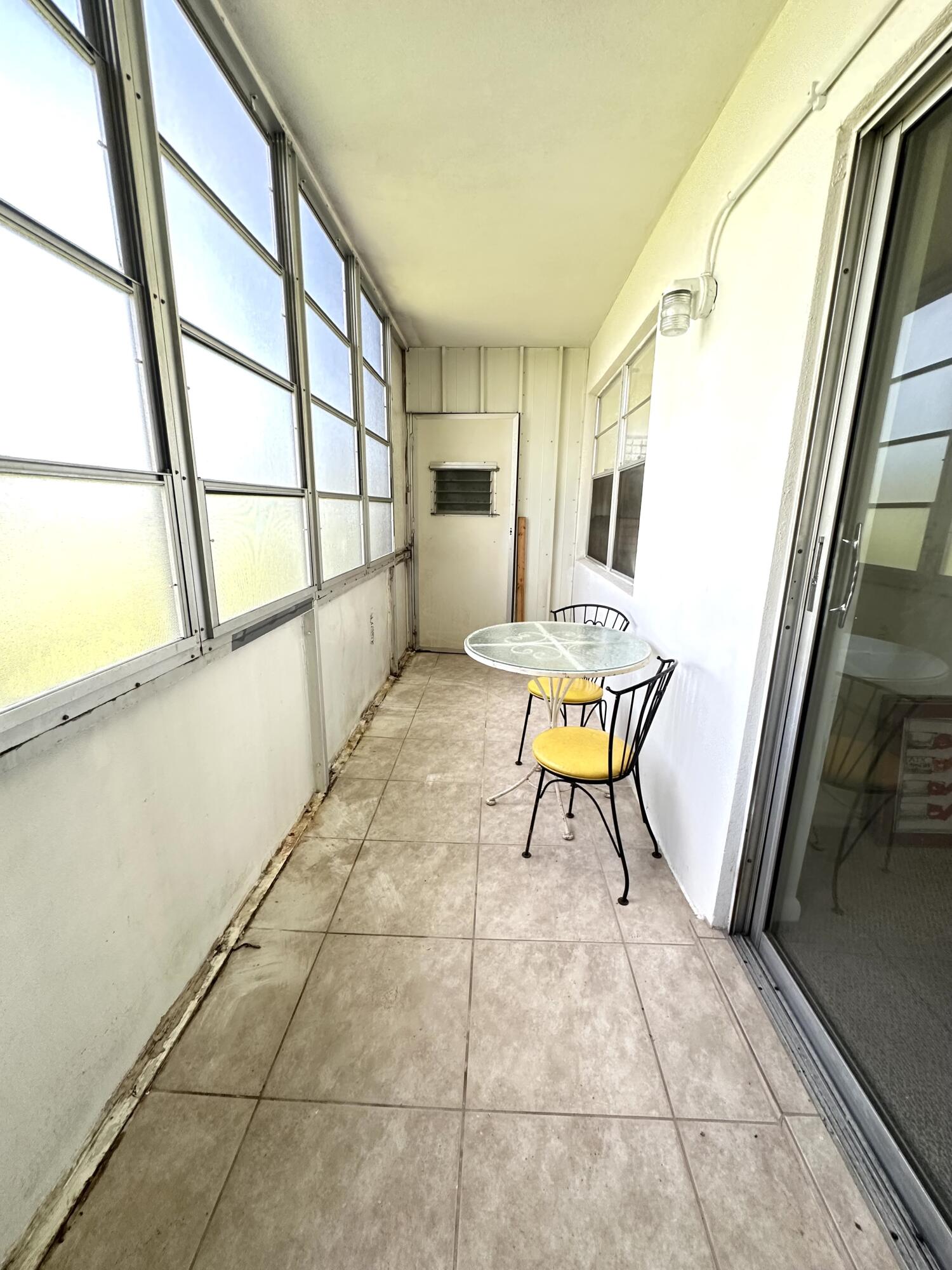 MARKHAM N CONDO - Residential