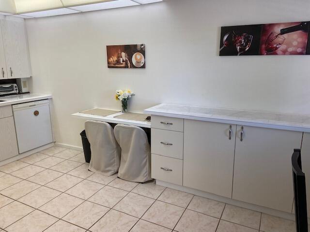 CENTURY VILLAGE CONDO - Residential