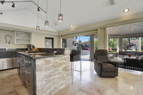 Tiny photo for 431 S Cortez Drive #431, Margate, FL 33068 (MLS # F10529676)