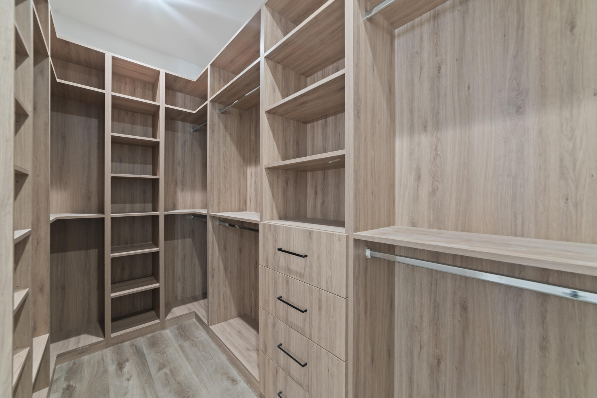 HOLIDAY HEIGHTS - Residential