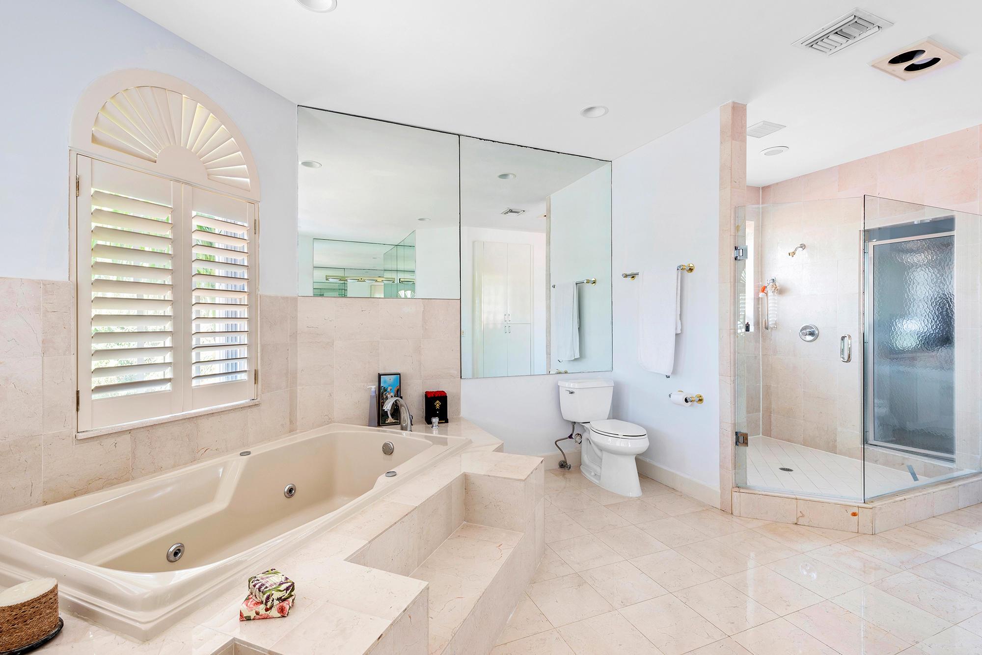 SEA ISLAND - Residential