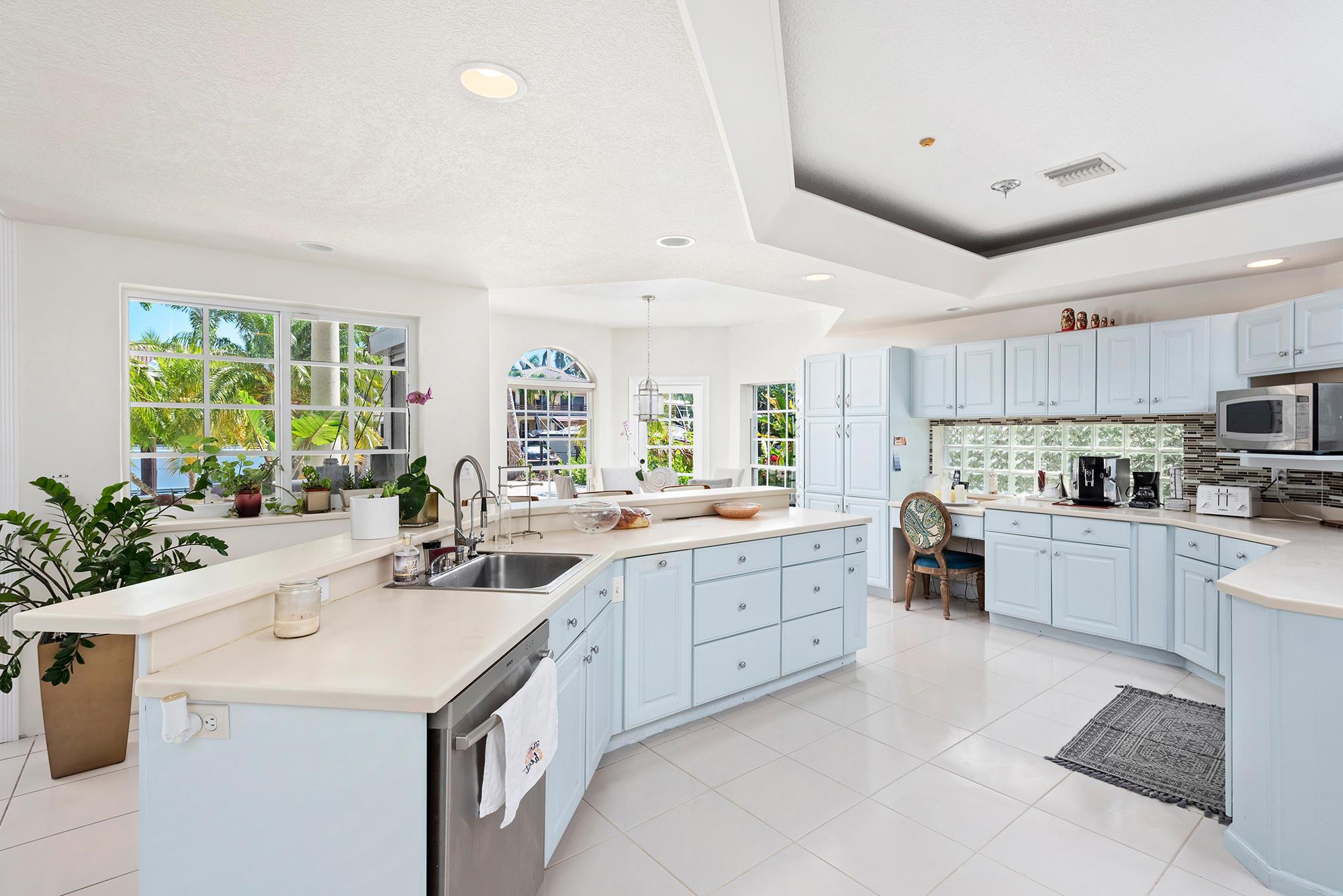 SEA ISLAND - Residential