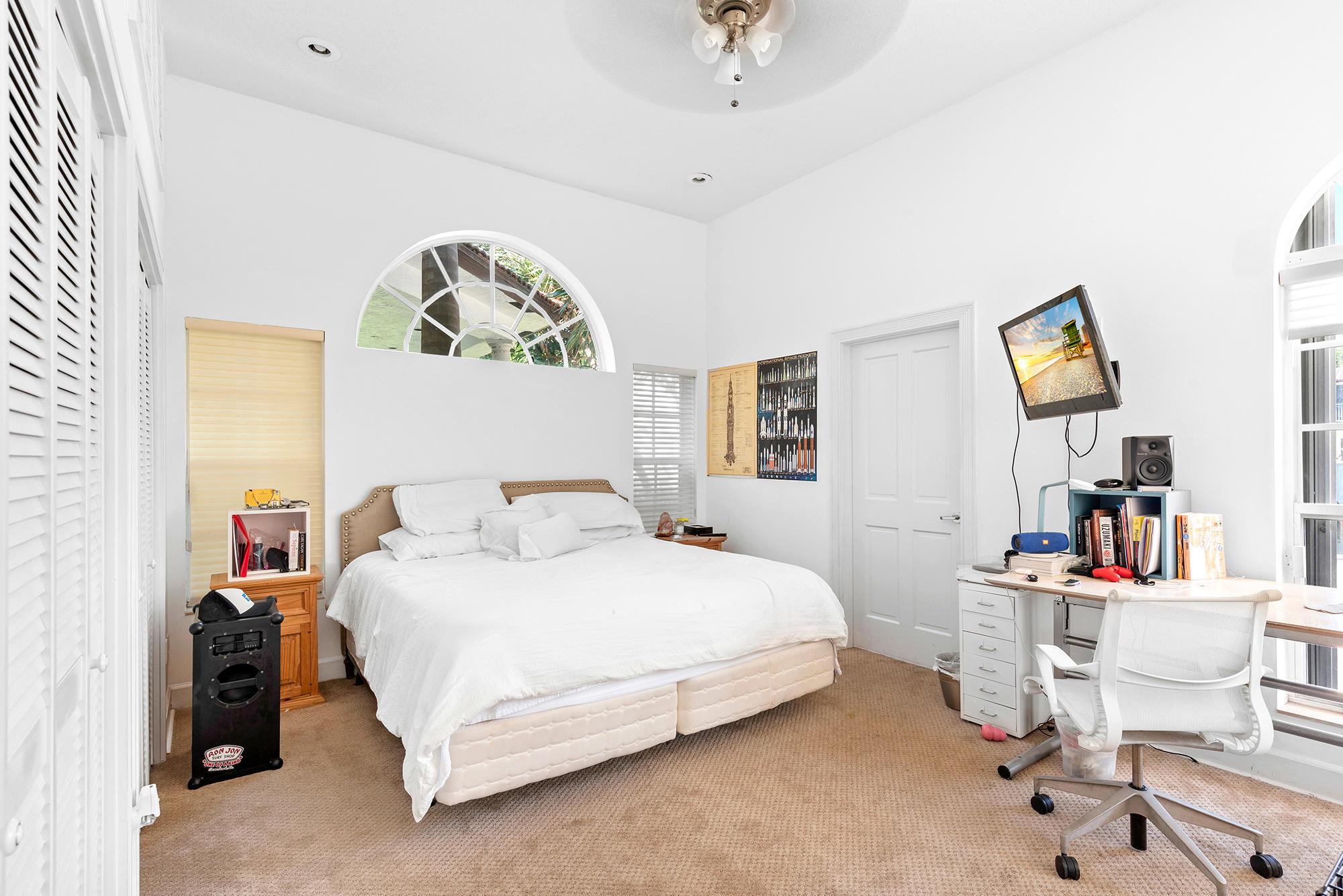 SEA ISLAND - Residential