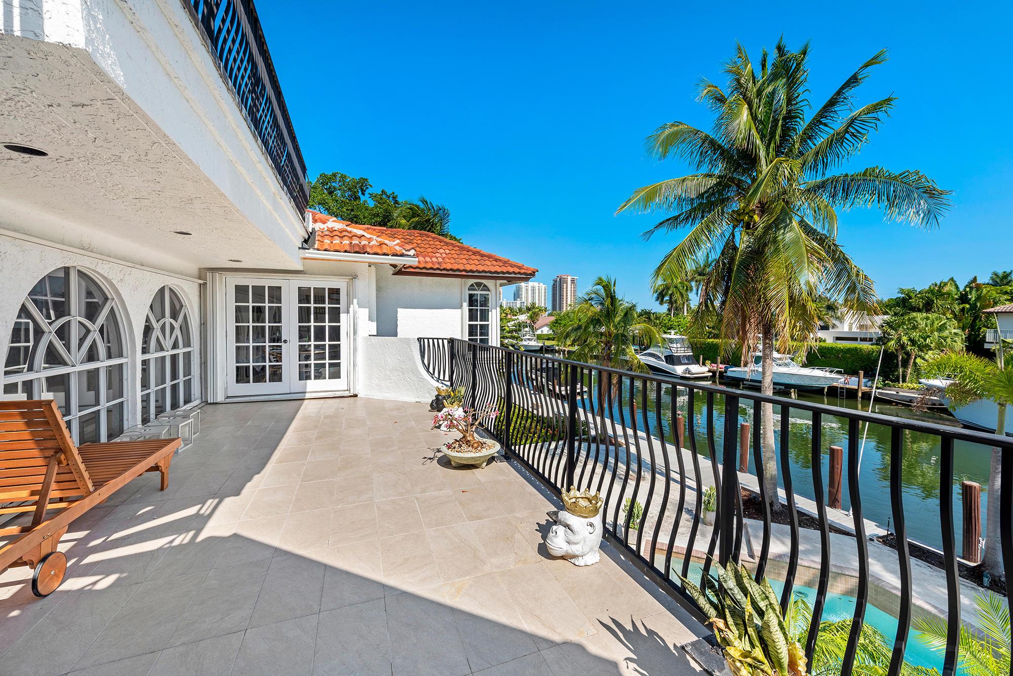 SEA ISLAND - Residential