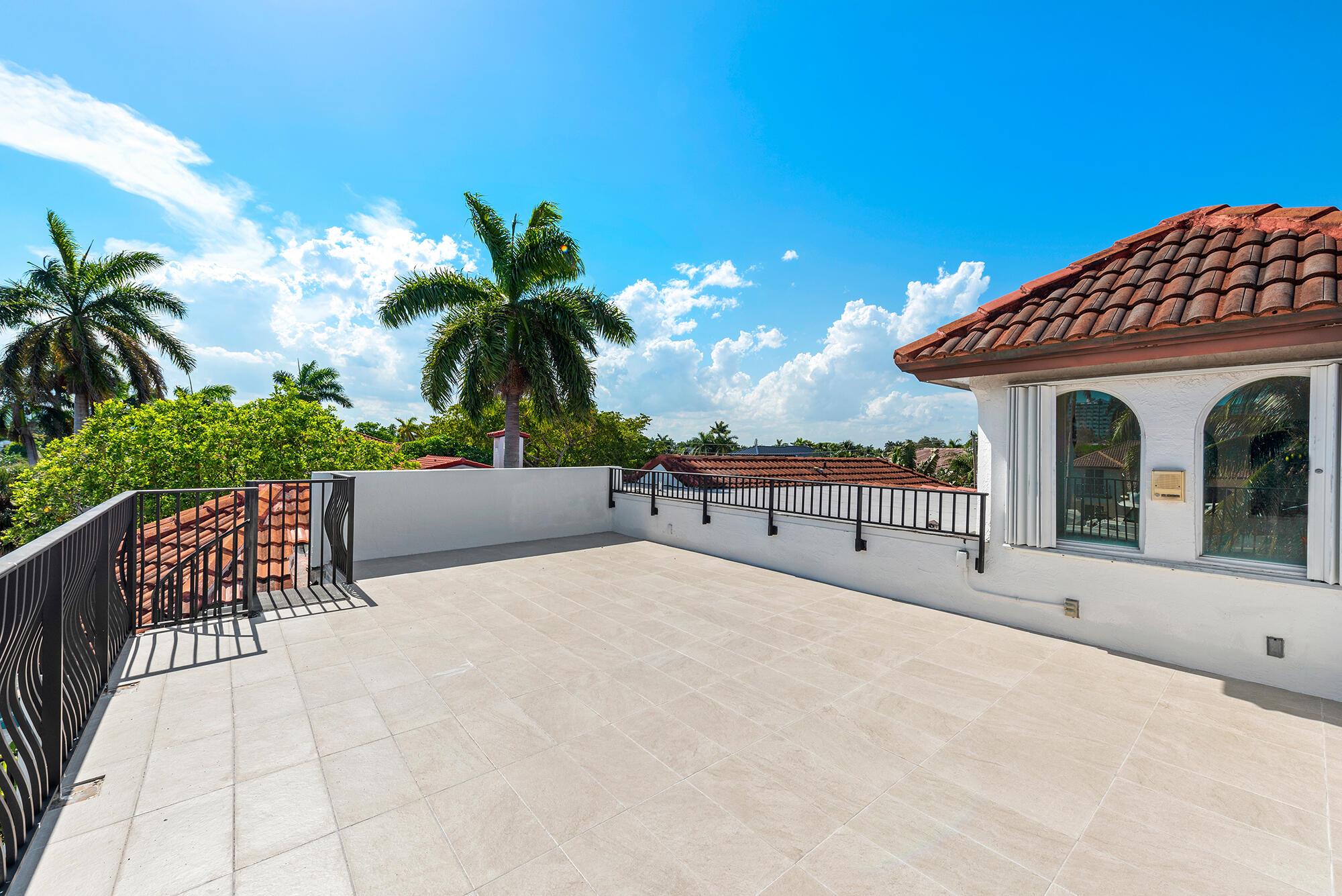 SEA ISLAND - Residential