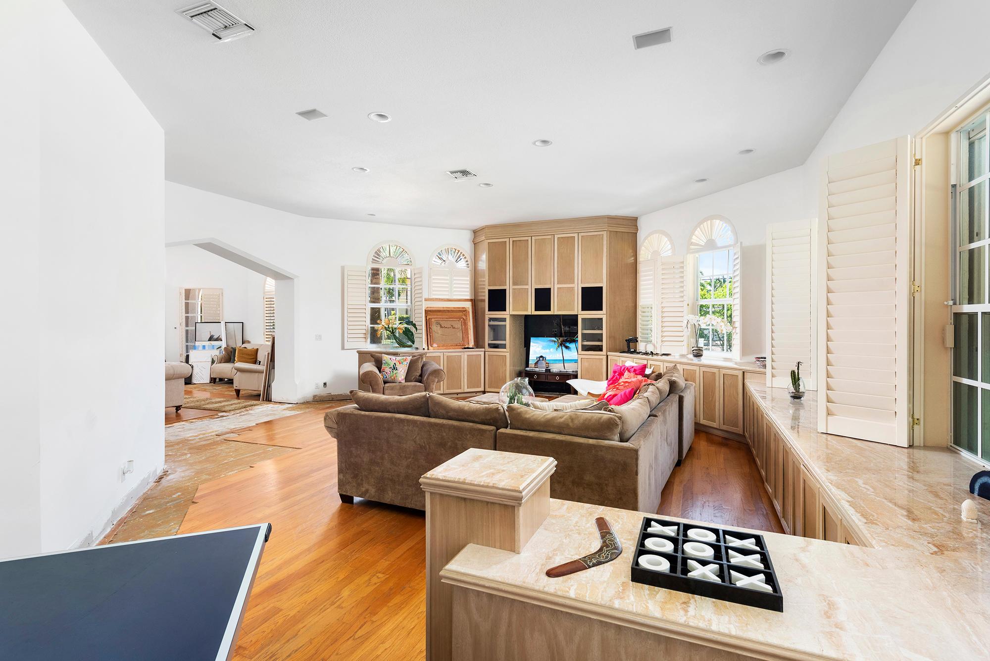 SEA ISLAND - Residential