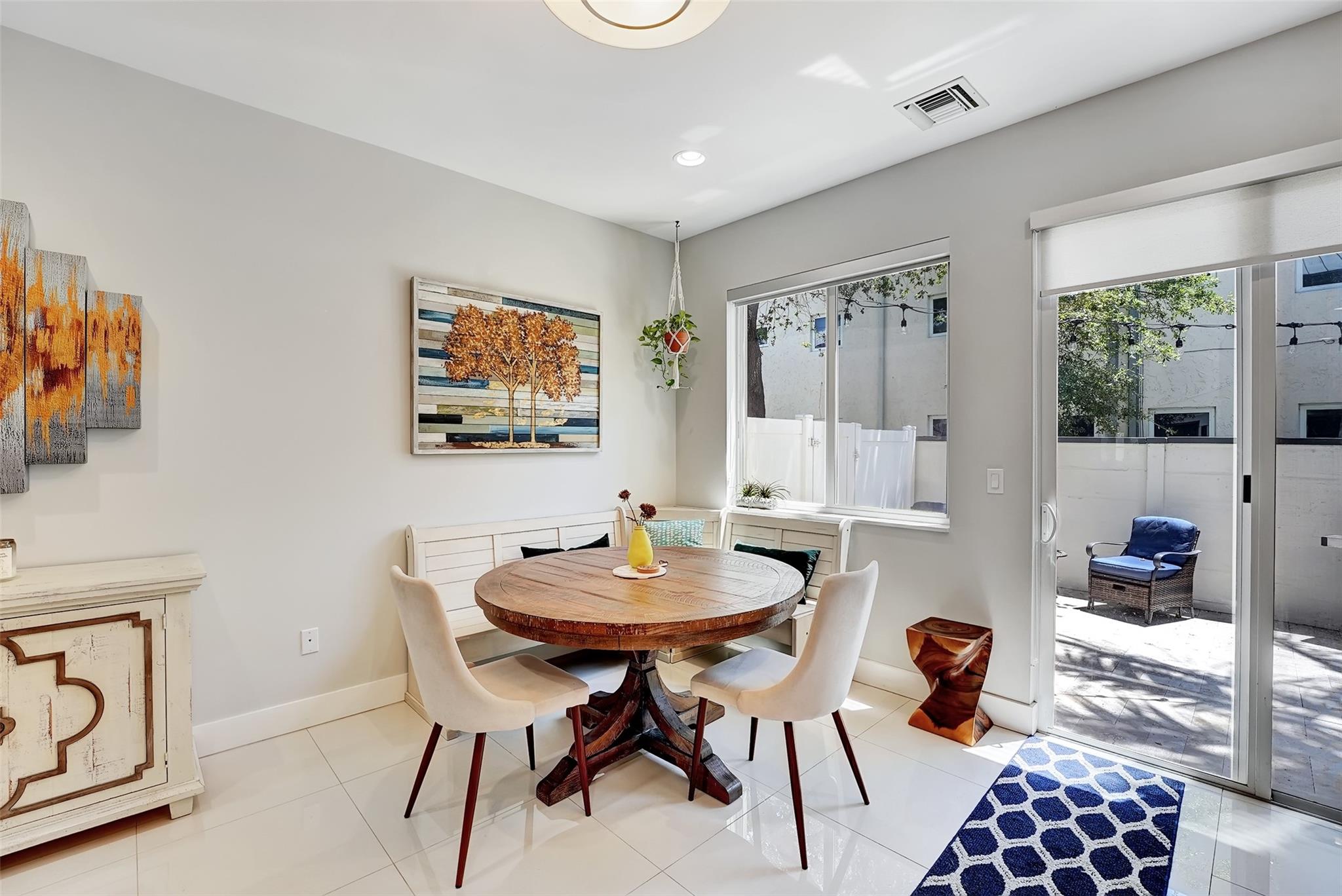 ATLANTIC EAST - Residential