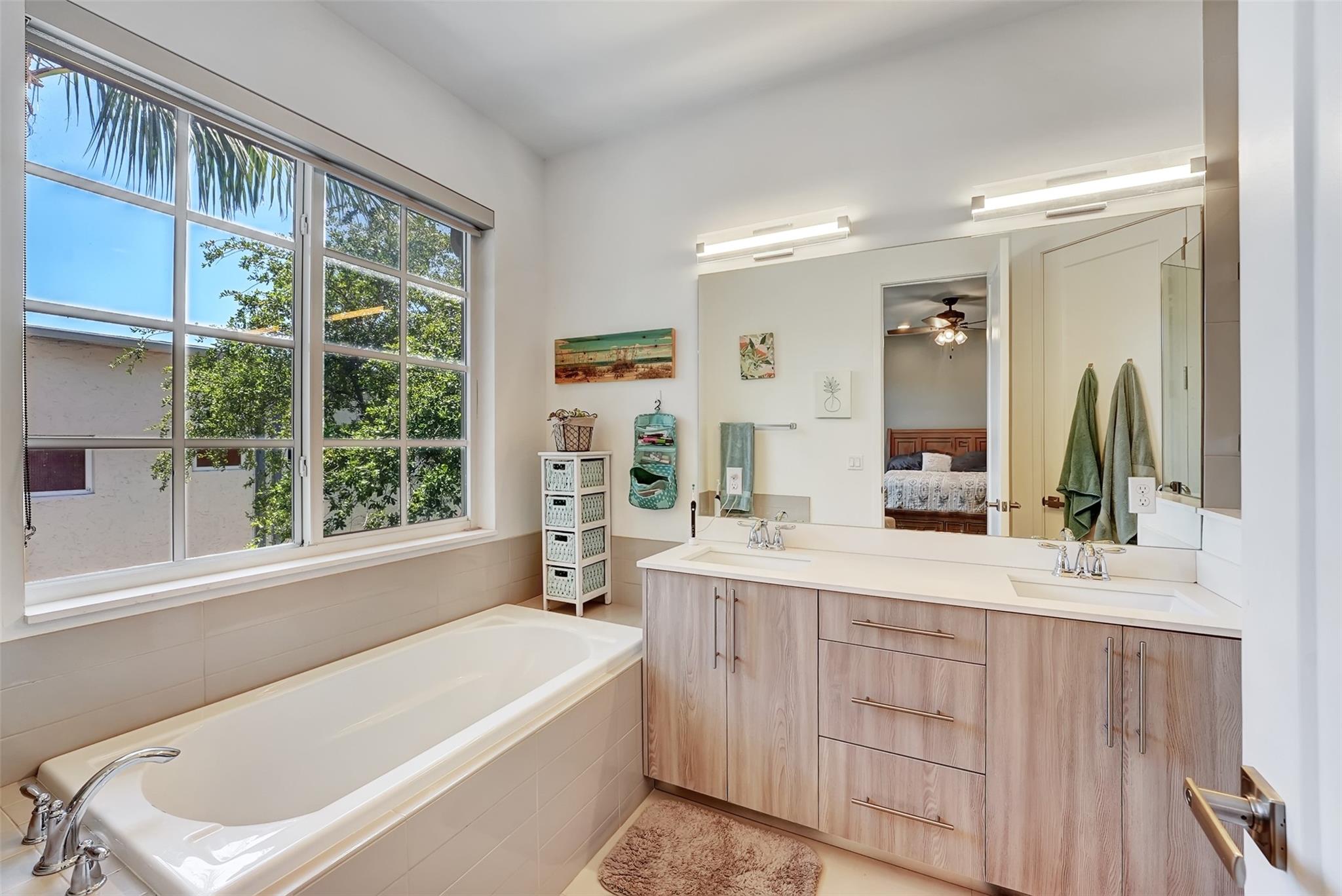 ATLANTIC EAST - Residential