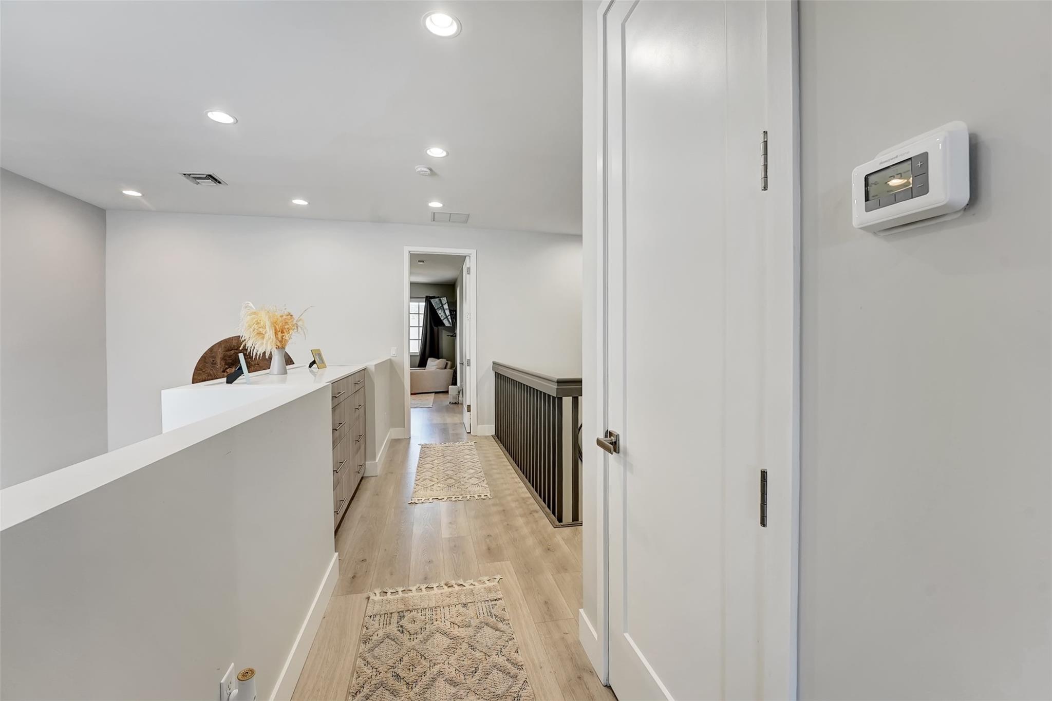 ATLANTIC EAST - Residential