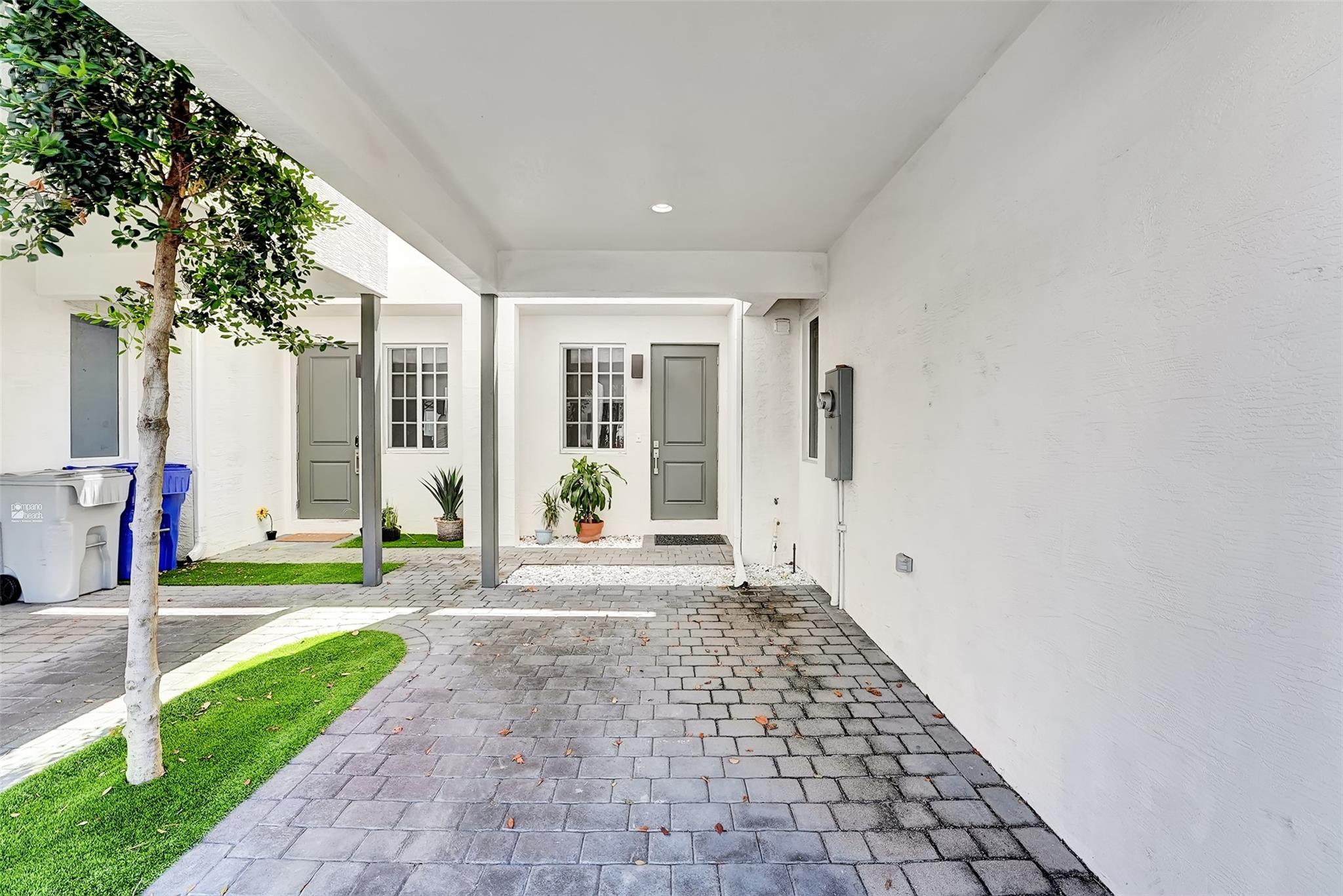 ATLANTIC EAST - Residential