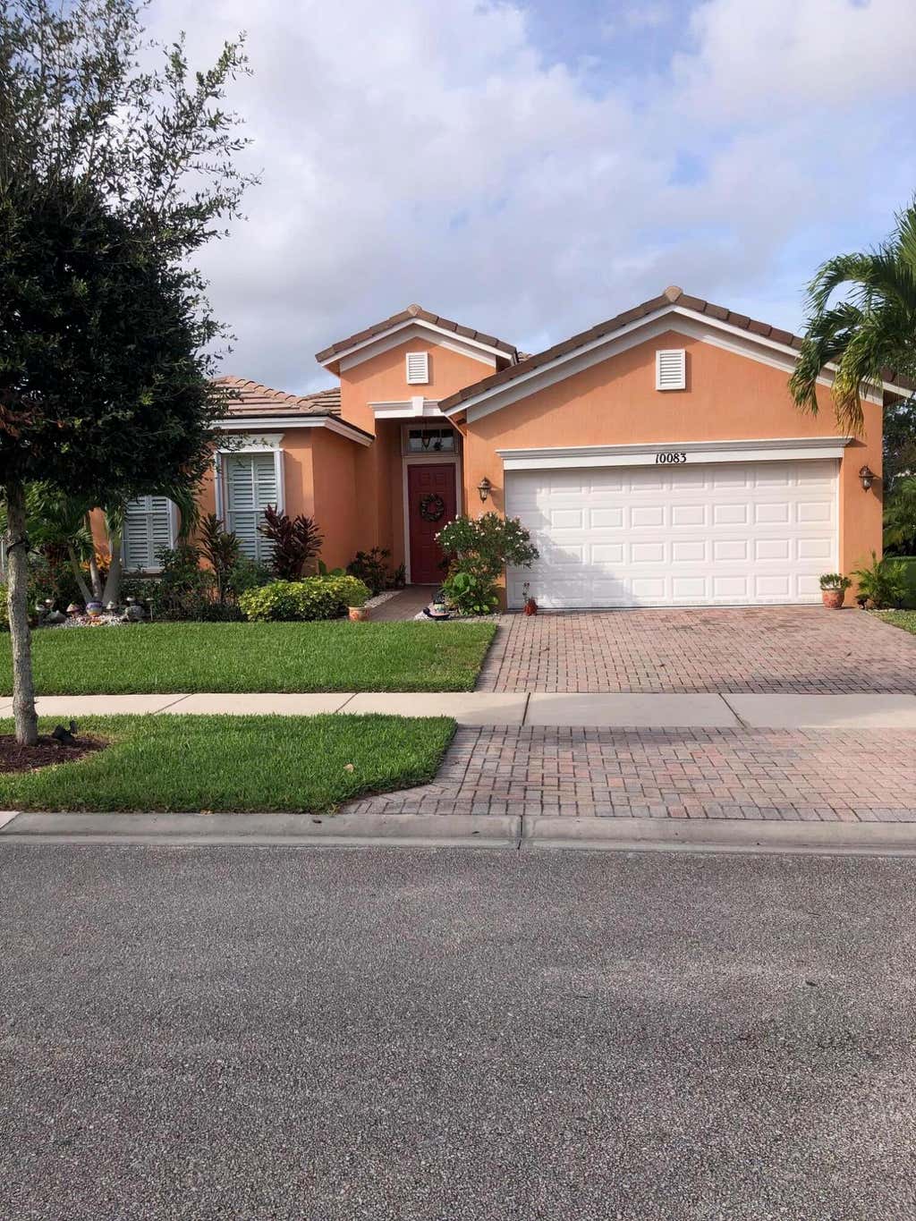 Photo of 10083 SW Chadwick Drive, Port Saint Lucie, FL 34987 (MLS # R11034660)