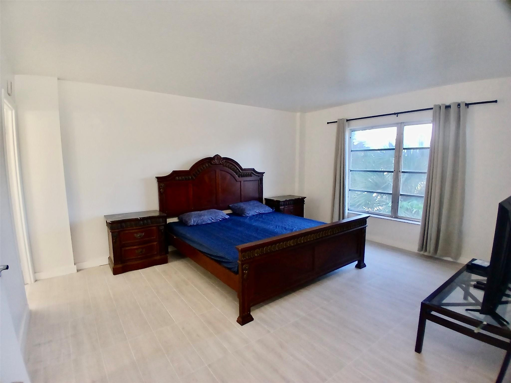 The Manors Of Inverrary - Residential Lease