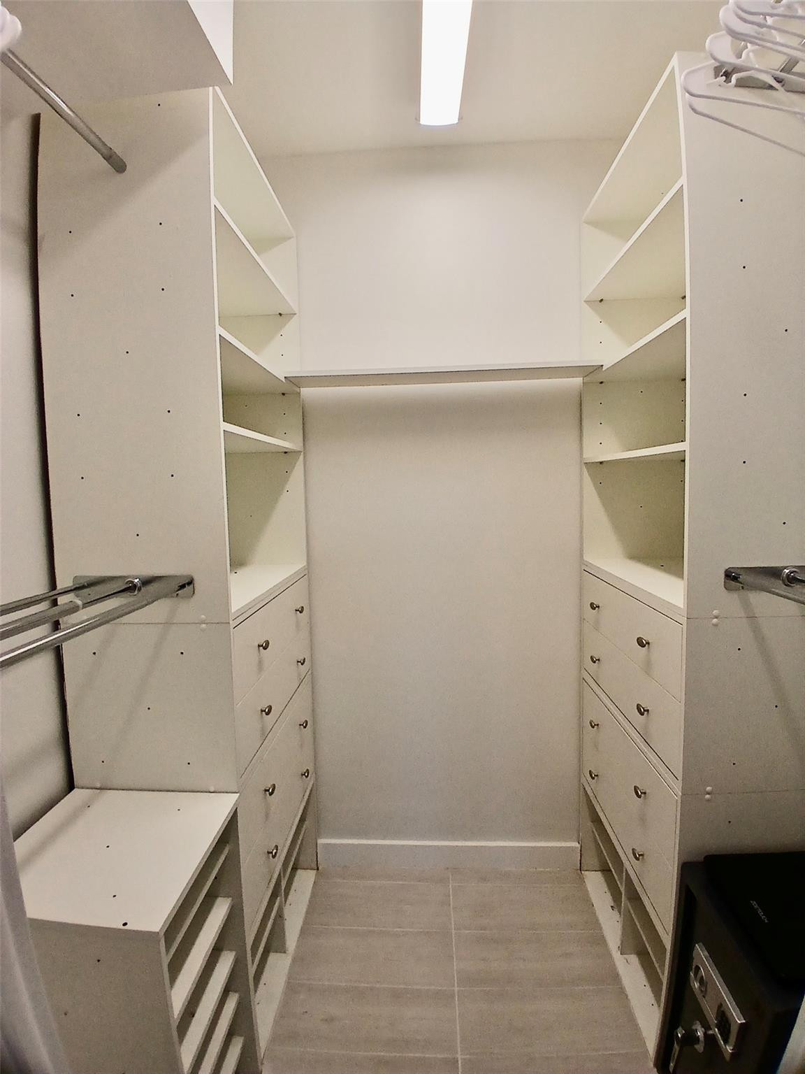 The Manors Of Inverrary - Residential Lease