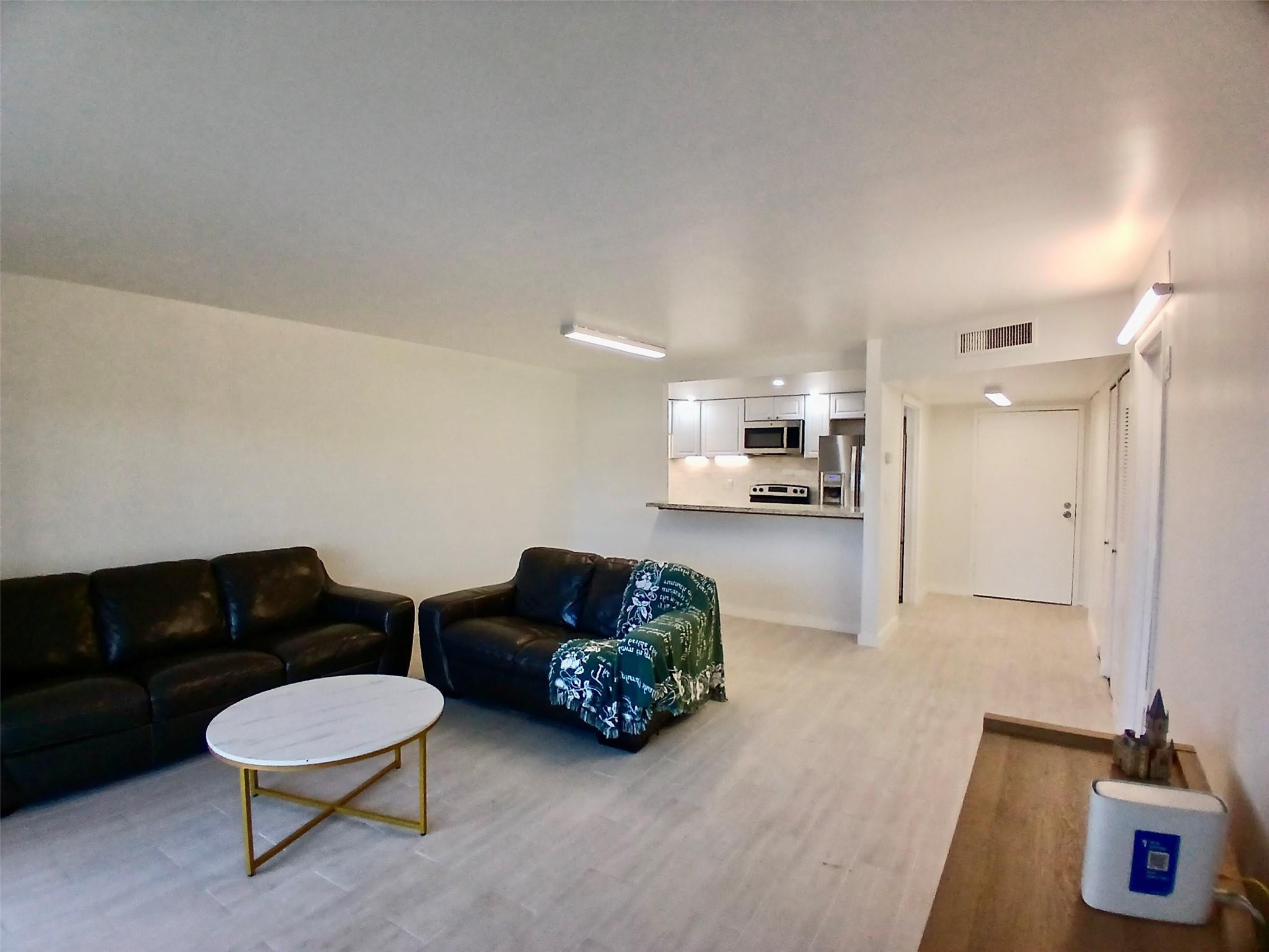 The Manors Of Inverrary - Residential Lease