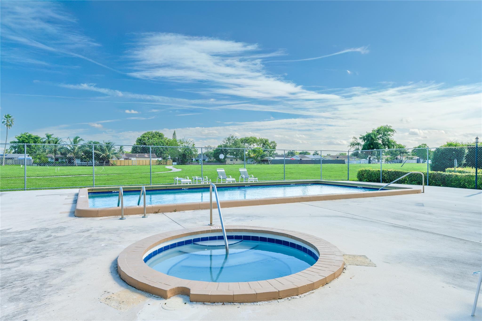WESTLAKE - Residential