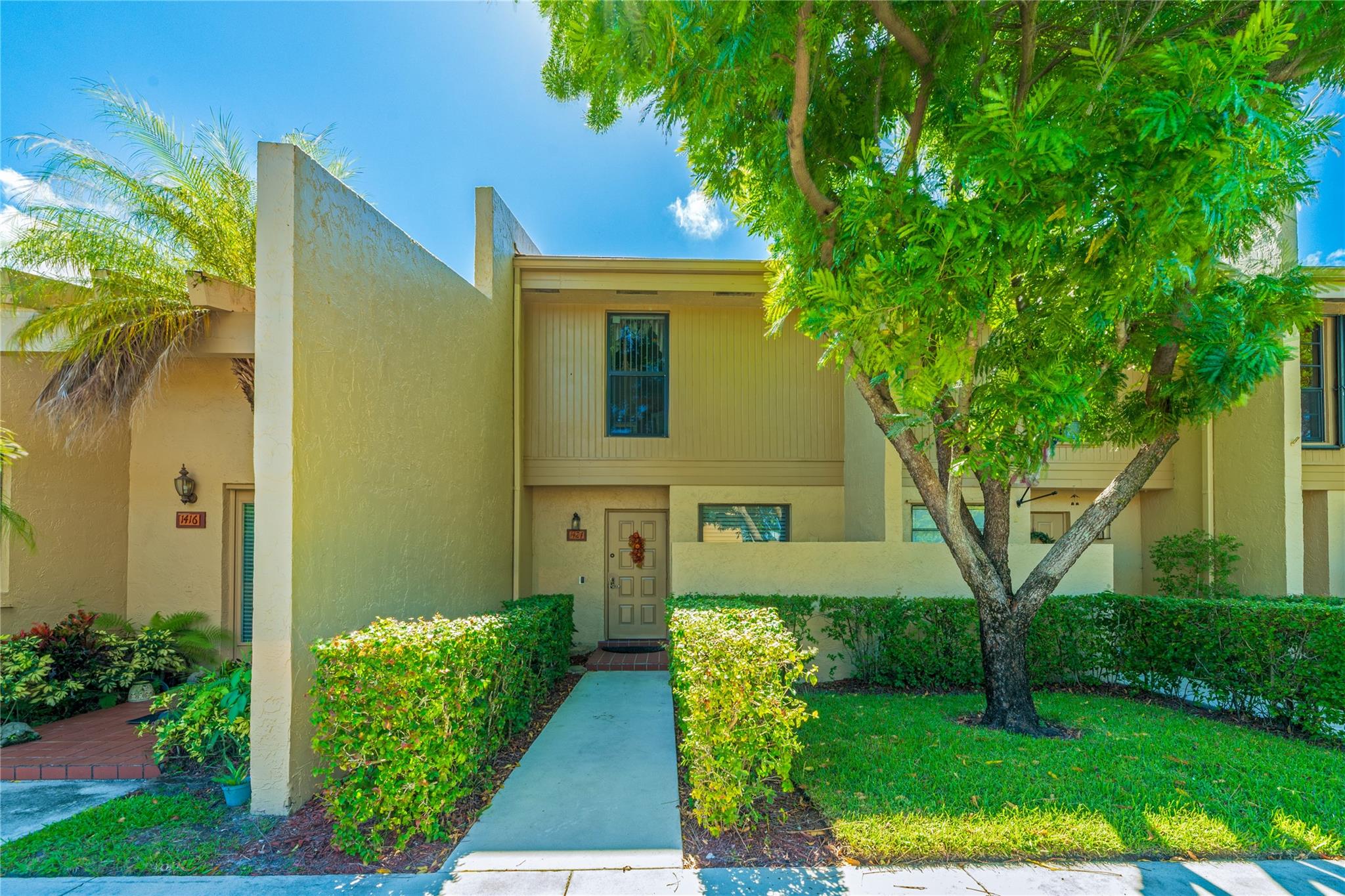 WESTLAKE - Residential