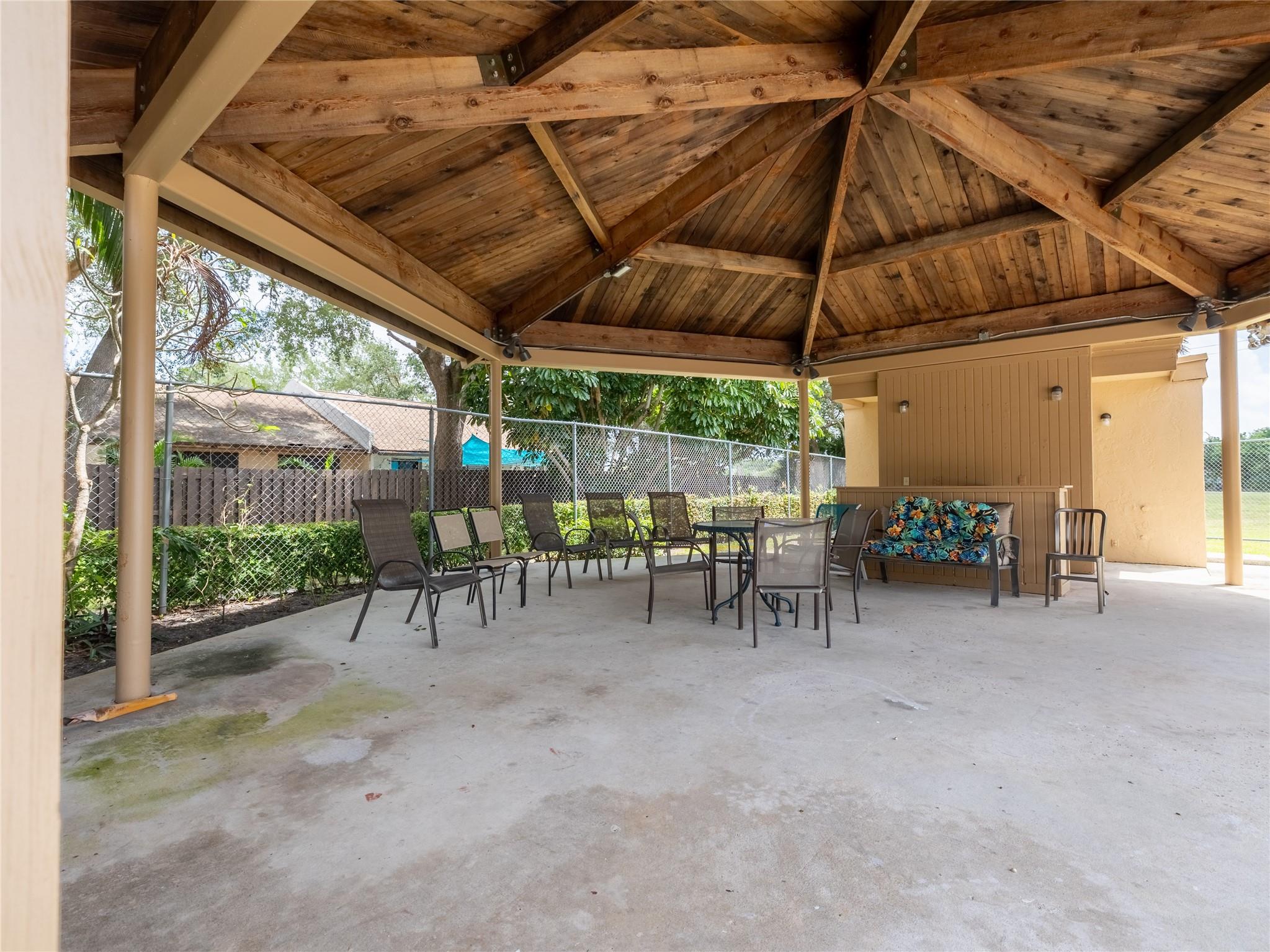 WESTLAKE - Residential