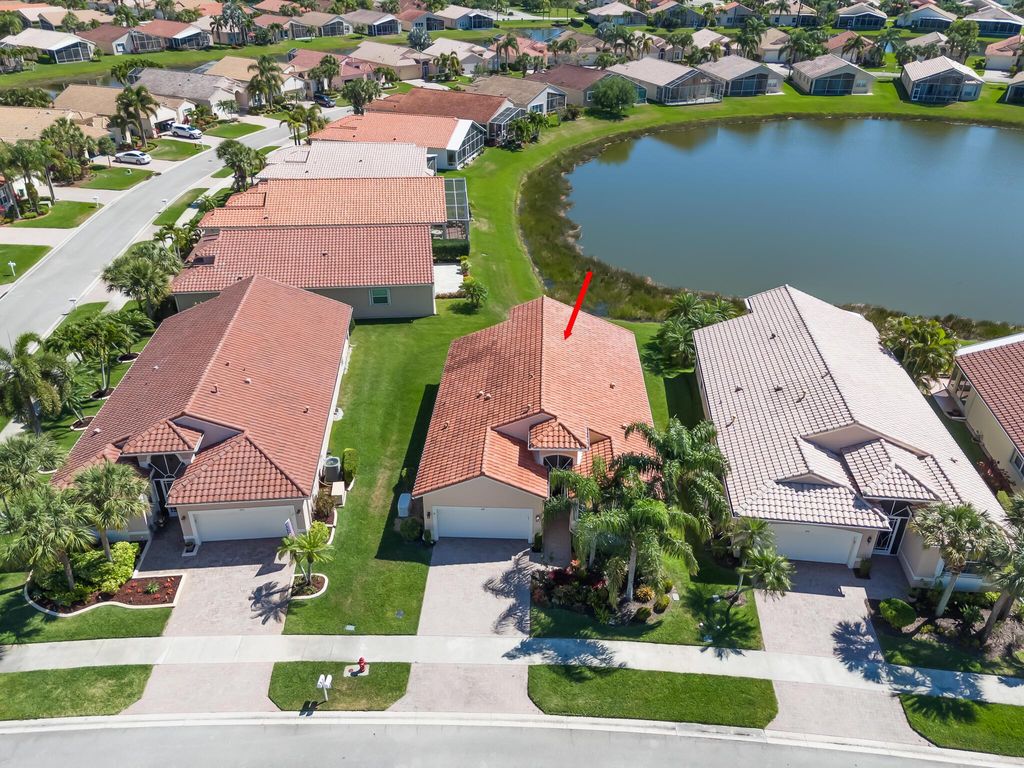 Photo of 368 NW Sunview Way, Port Saint Lucie, FL 34986 (MLS # R10976285)