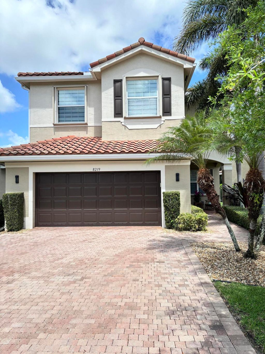 Photo of 8219 Calabria Lakes Drive, Boynton Beach, FL 33473 (MLS # B26012259)
