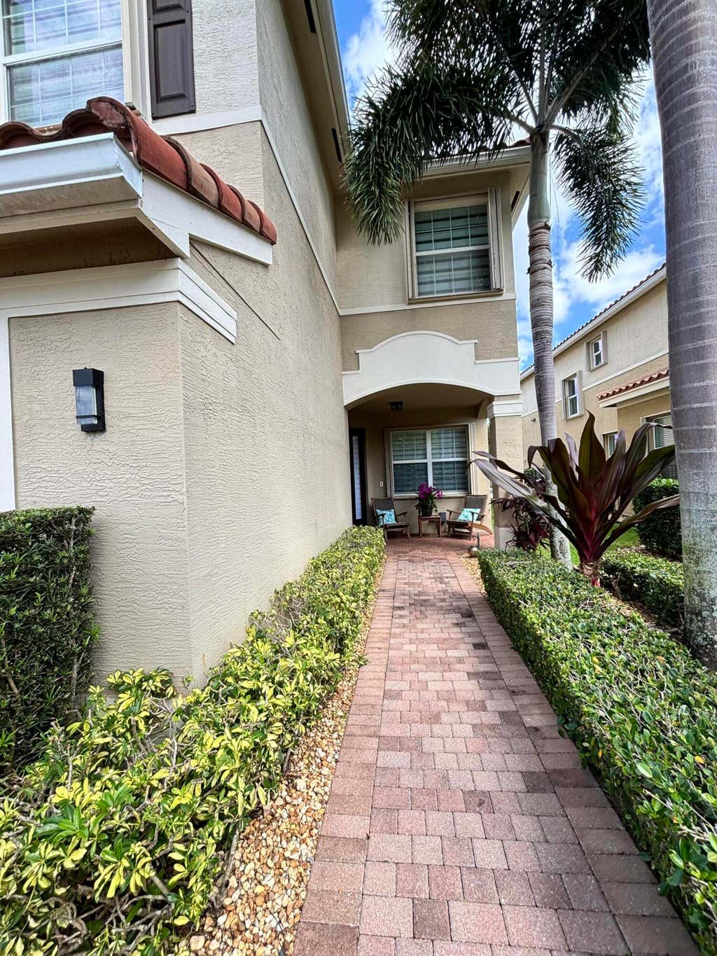 Photo of 8219 Calabria Lakes Drive, Boynton Beach, FL 33473 (MLS # B26012259)