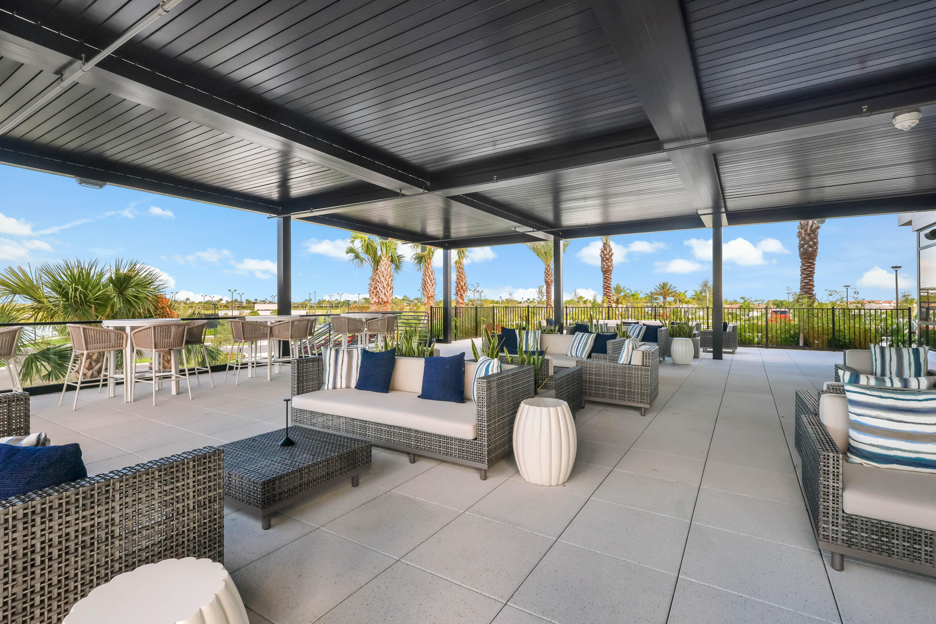 TELARO AT SOUTHERN GROVE - Residential