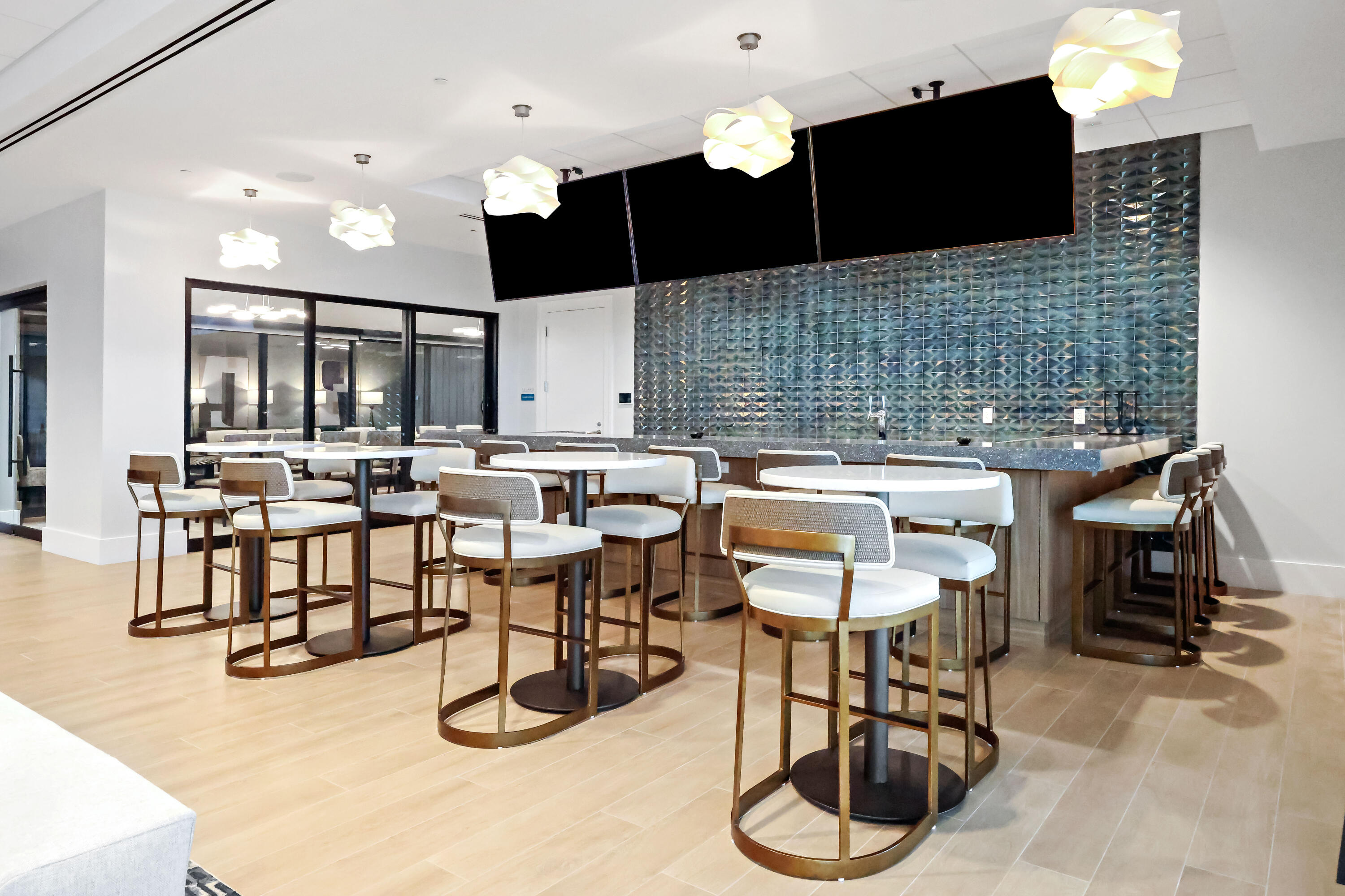 TELARO AT SOUTHERN GROVE - Residential