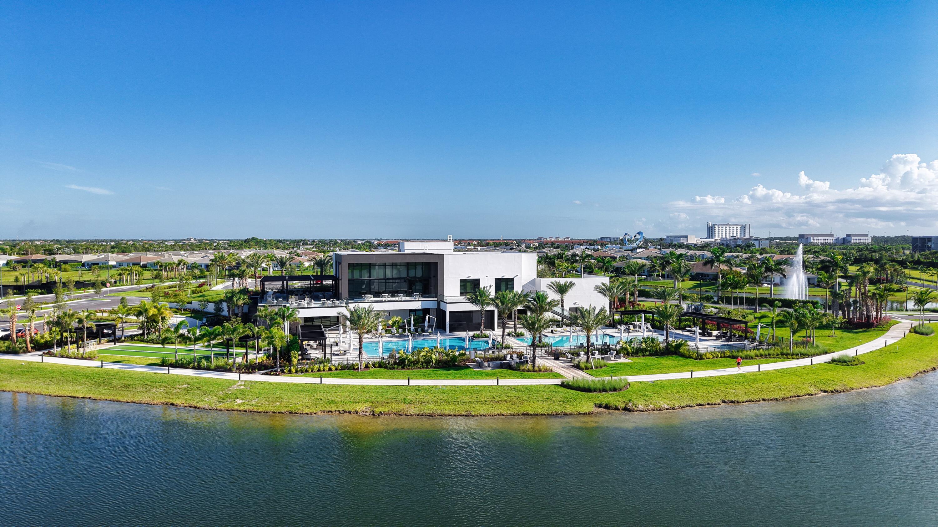 TELARO AT SOUTHERN GROVE - Residential