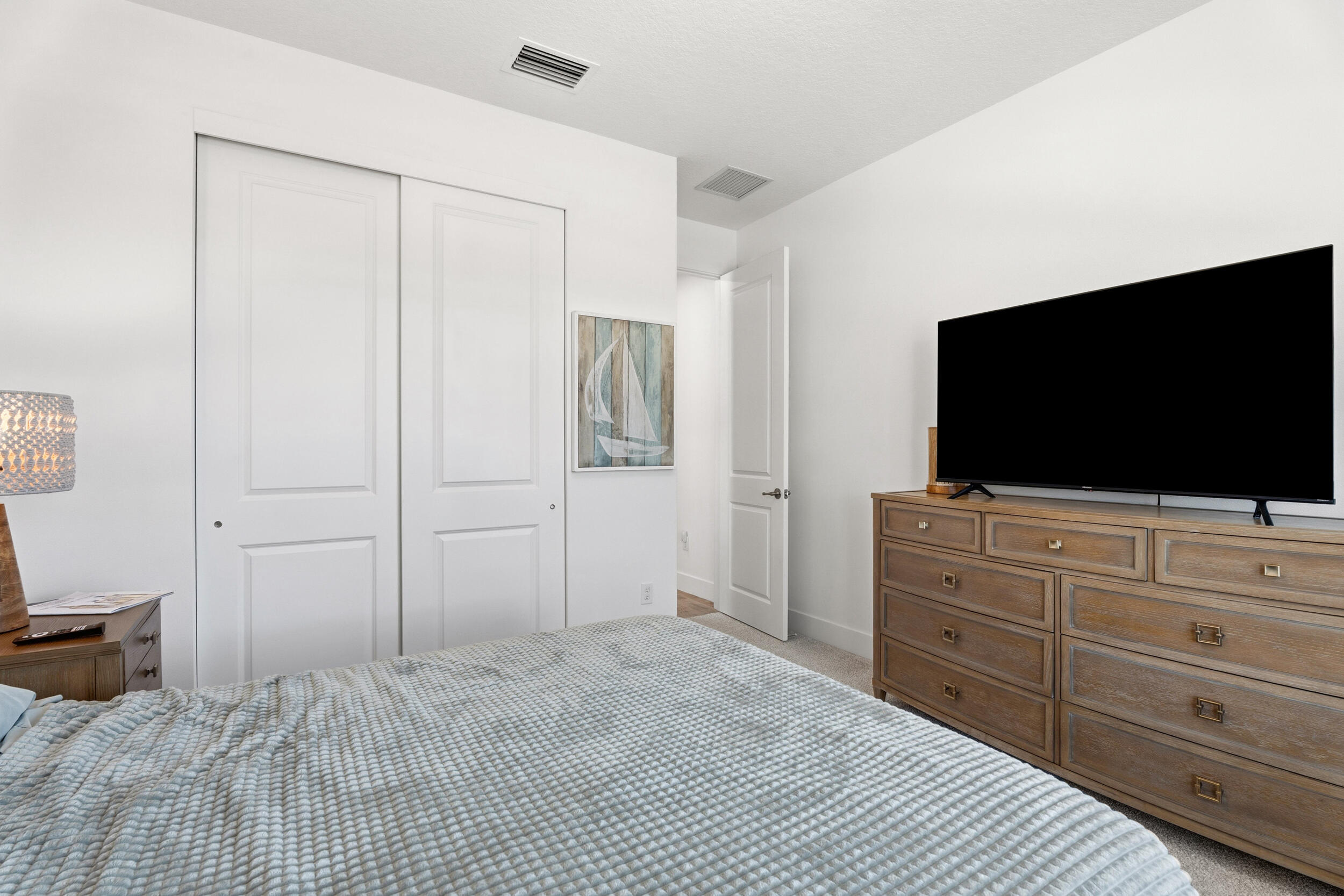 TELARO AT SOUTHERN GROVE - Residential