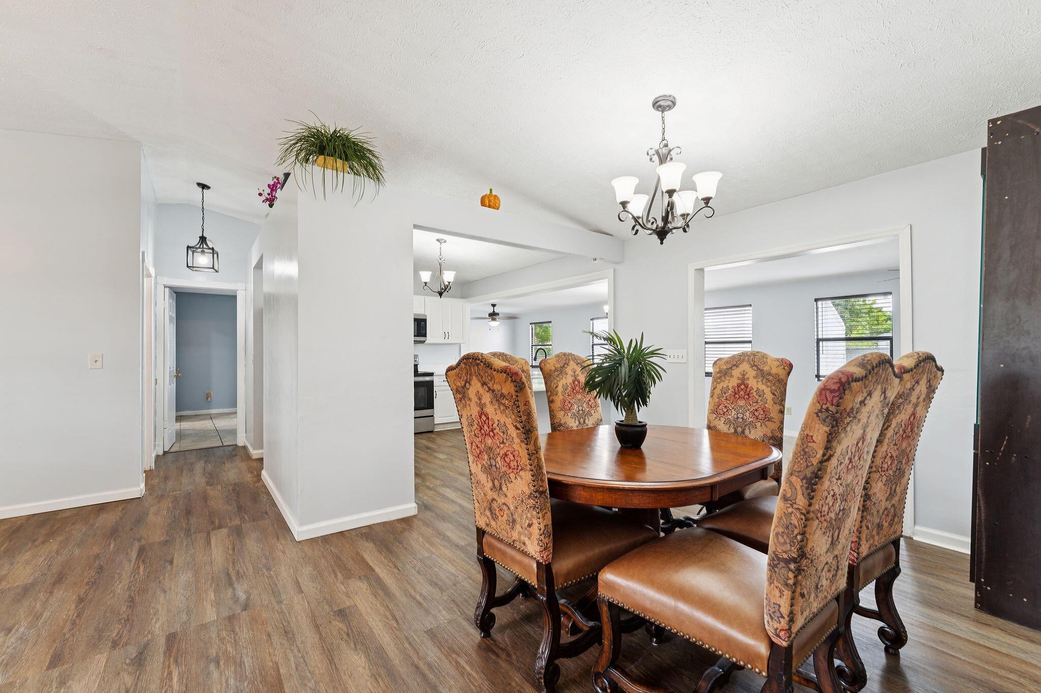 PORT ST LUCIE SECTION 4 - Residential