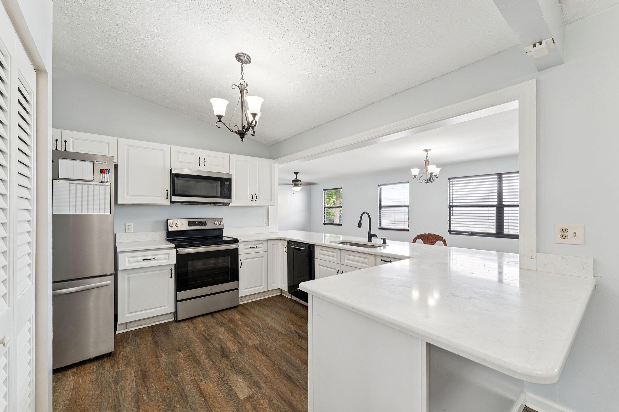 PORT ST LUCIE SECTION 4 - Residential