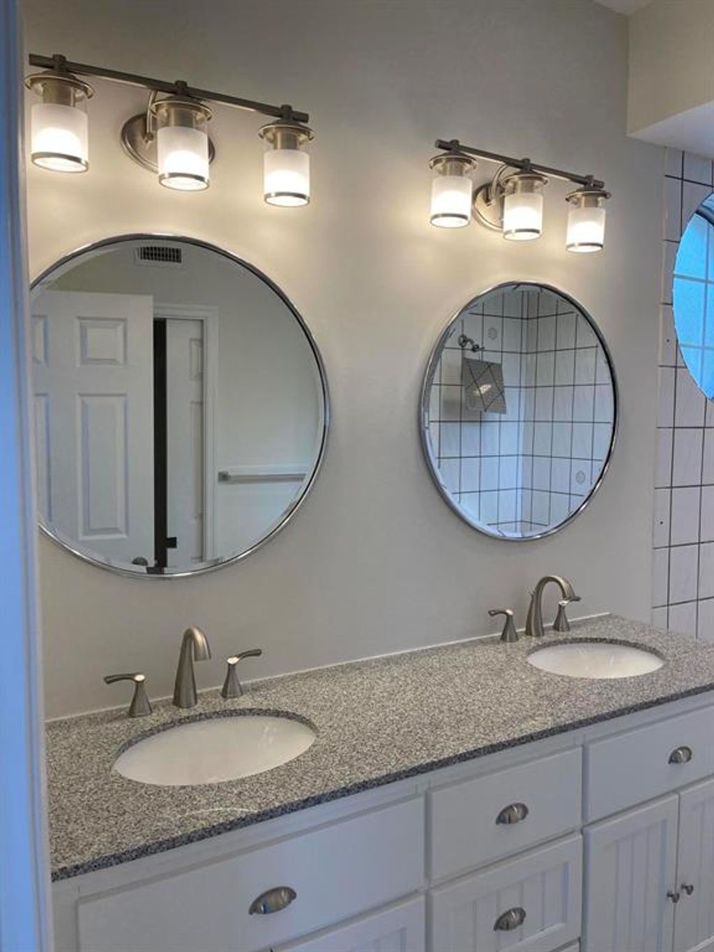 Photo of 118 Cypress Point Drive, Palm Beach Gardens, FL 33418 (MLS # R10723554)