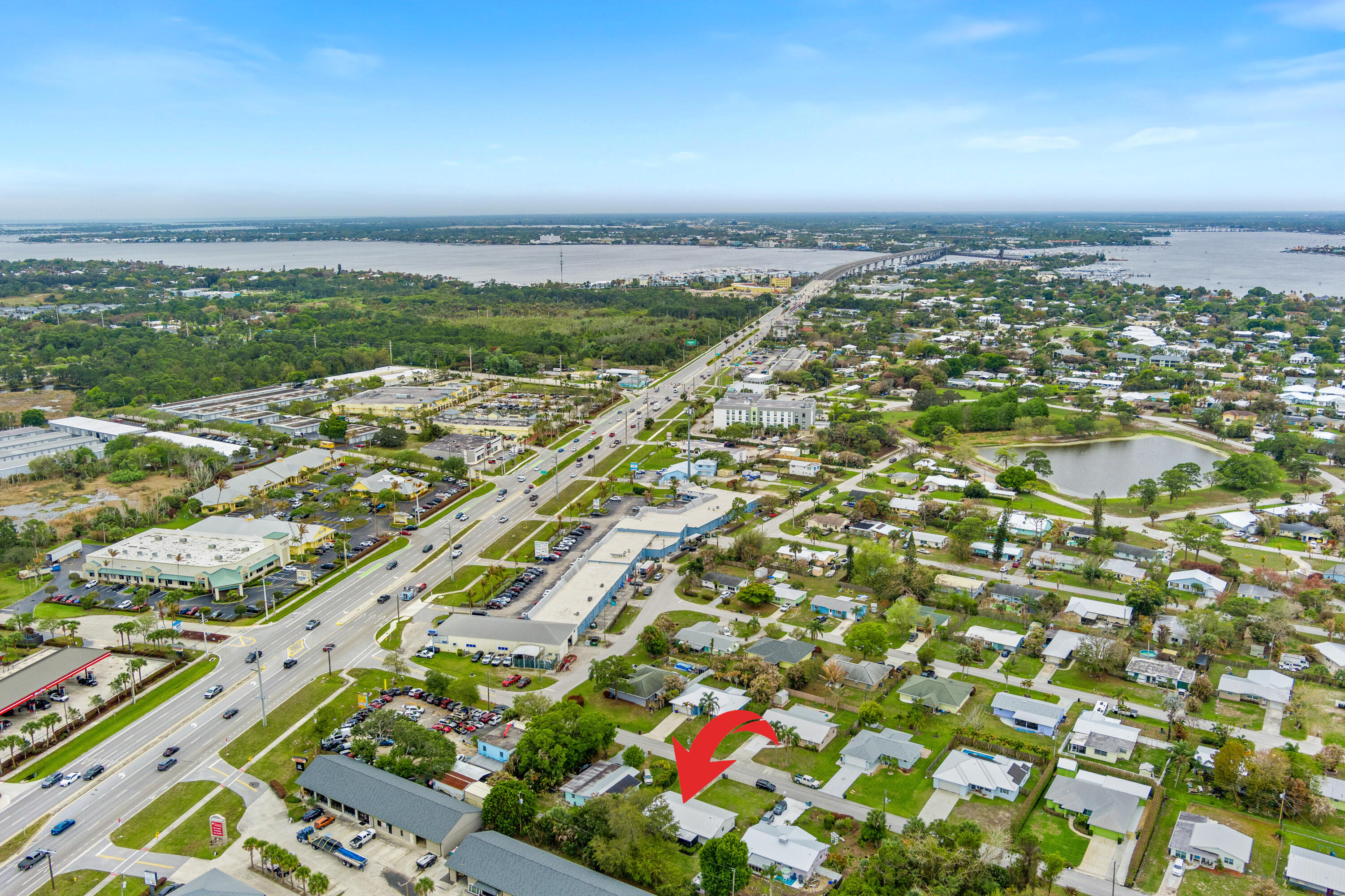 PALM LAKE PARK - Residential