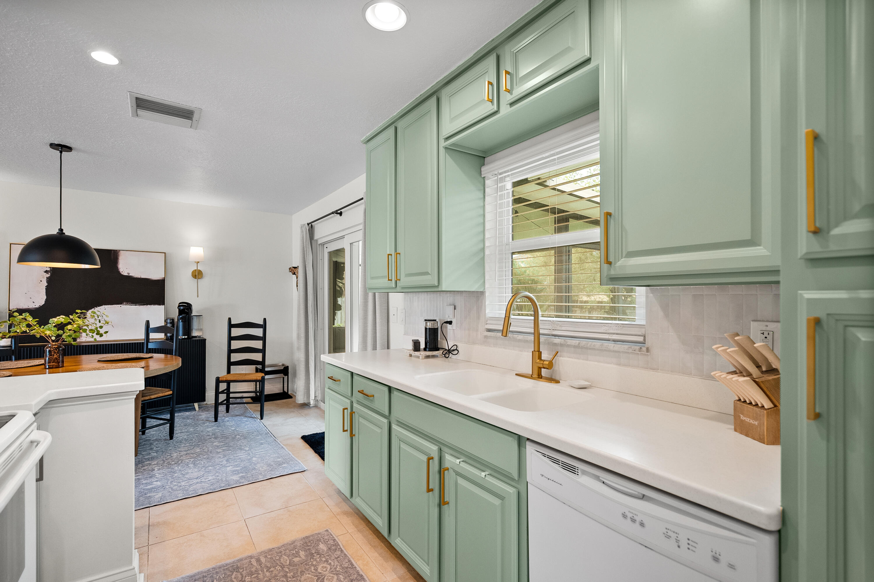 PALM LAKE PARK - Residential