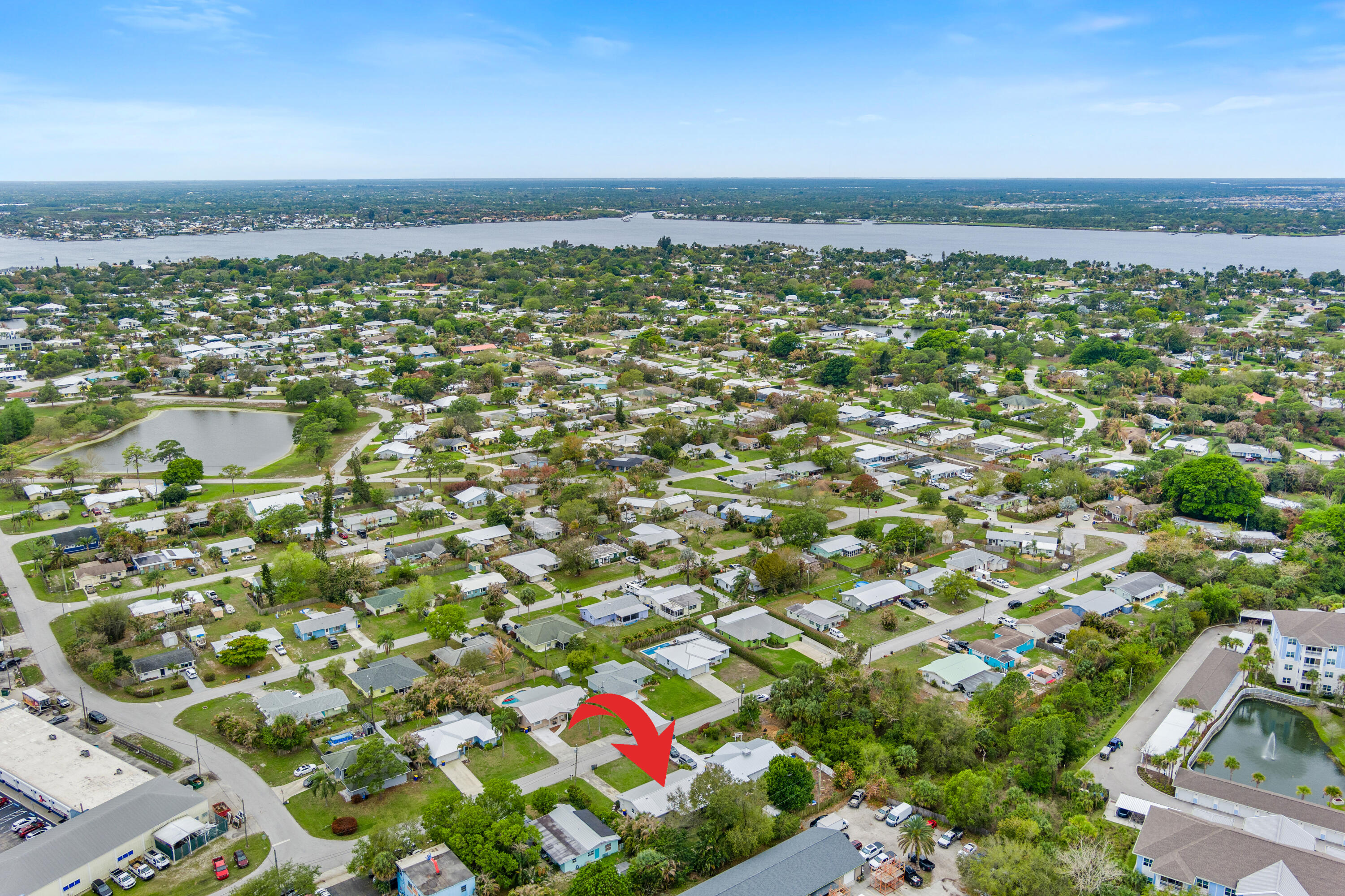 PALM LAKE PARK - Residential