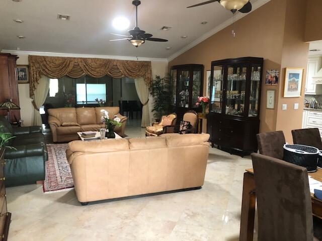 7960 Chula Vista Crescent