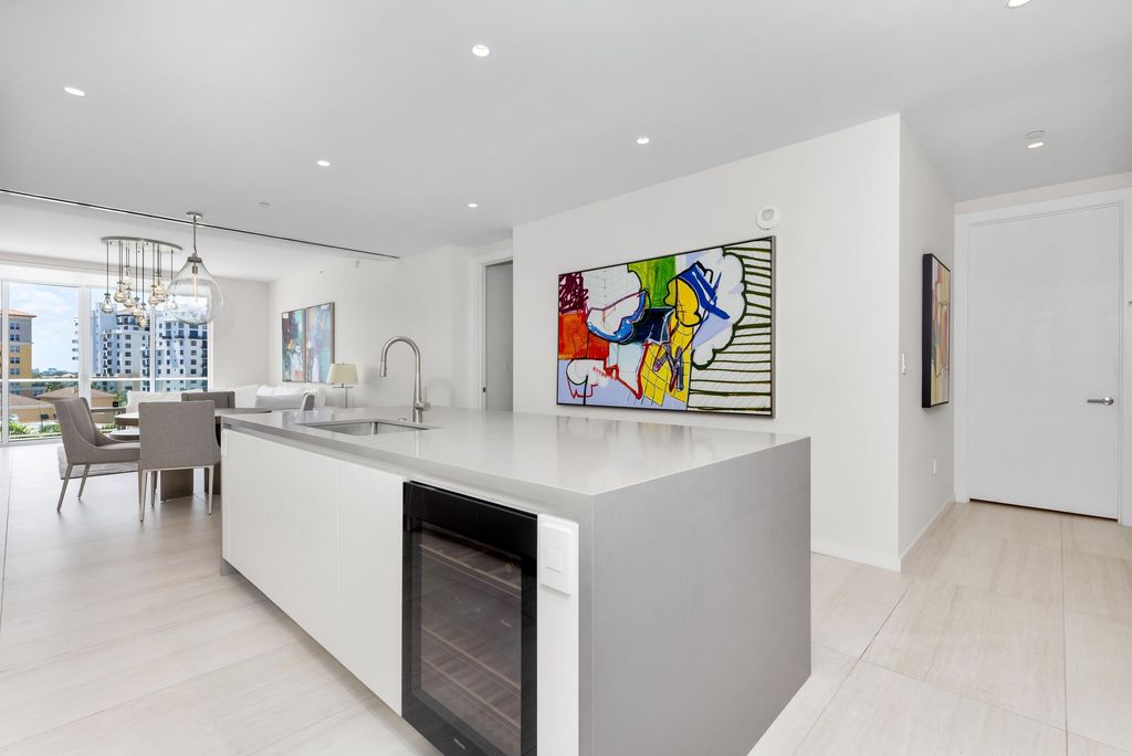 Photo of 200 SE Mizner Boulevard #608, Boca Raton, FL 33432 (MLS # R10986420)